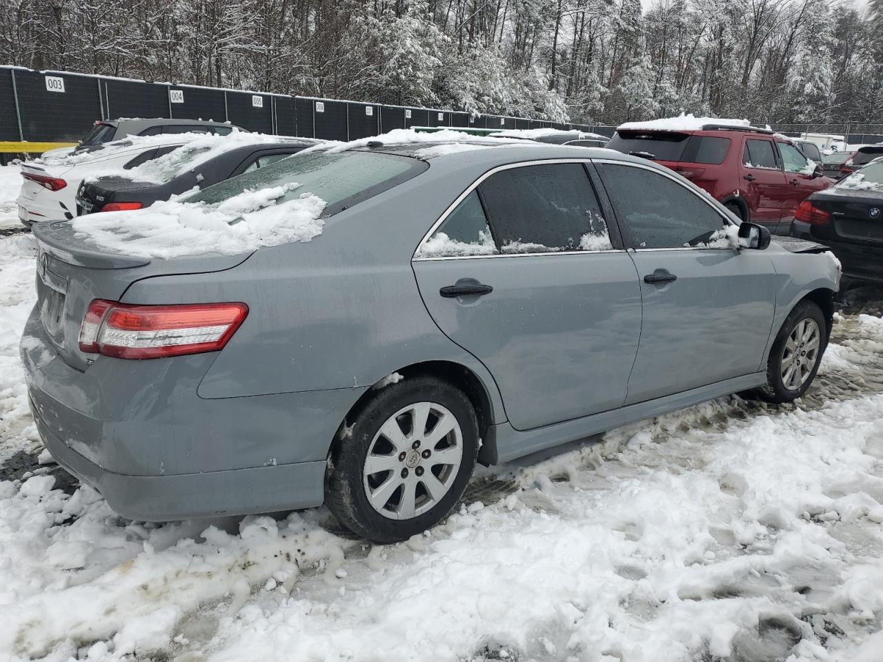 2010 Toyota Camry - Image 3