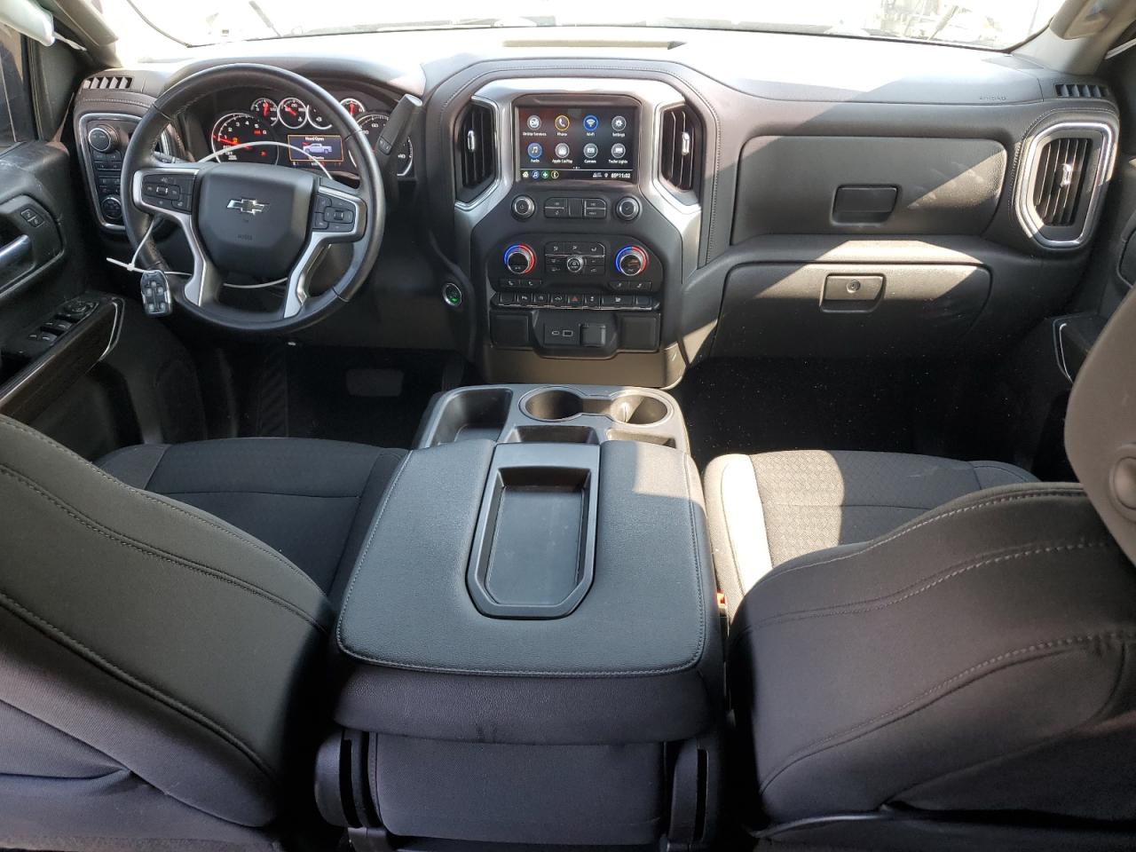 2022 Chevrolet Silverado - Image 8