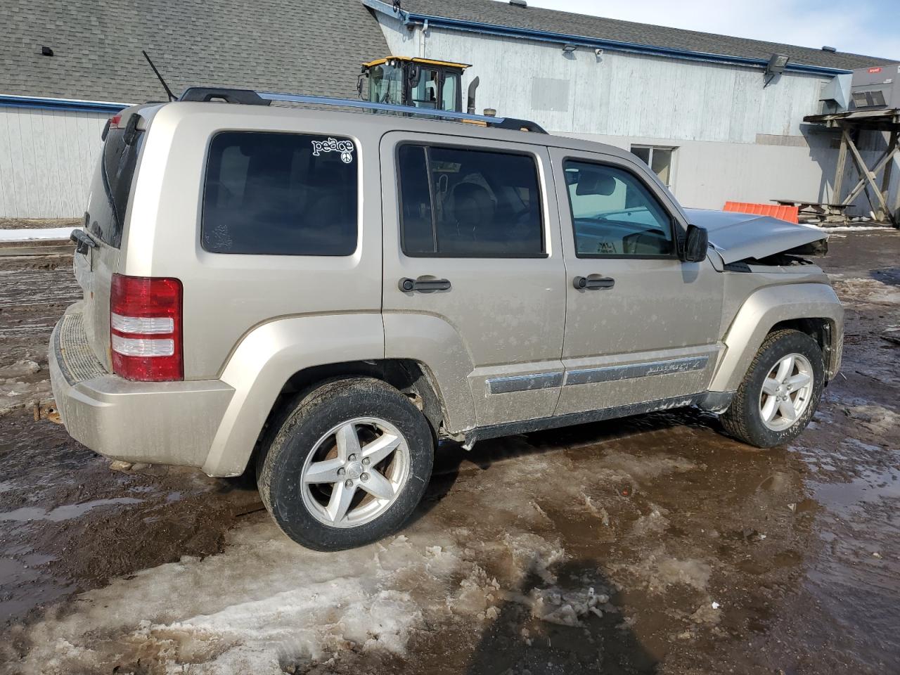 2011 Jeep Liberty (North America) - Image 3