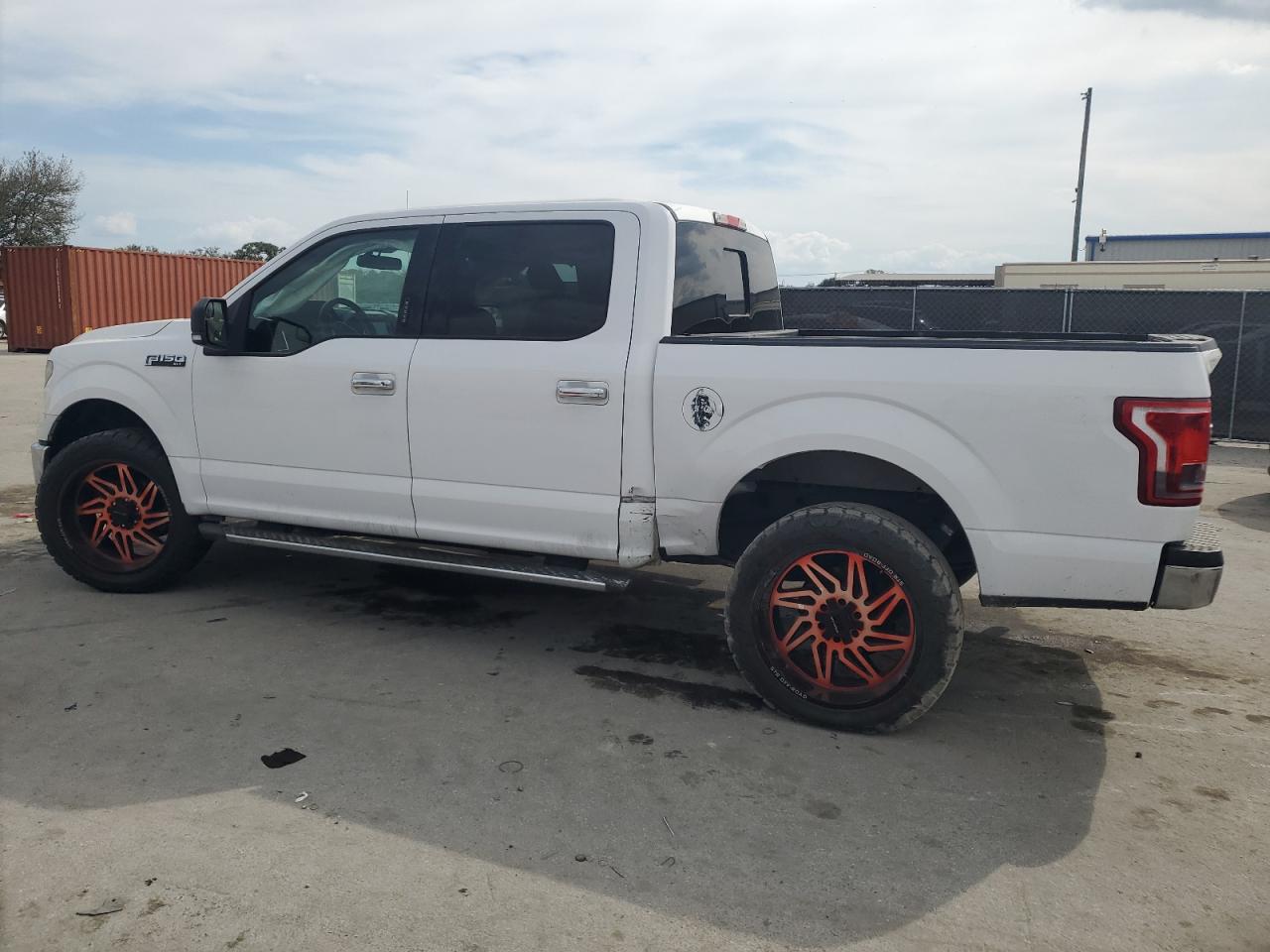 2016 Ford F-150 - Image 2