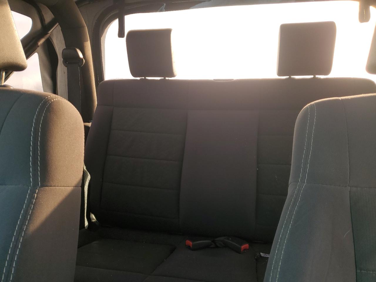 2010 Jeep Wrangler - Image 10