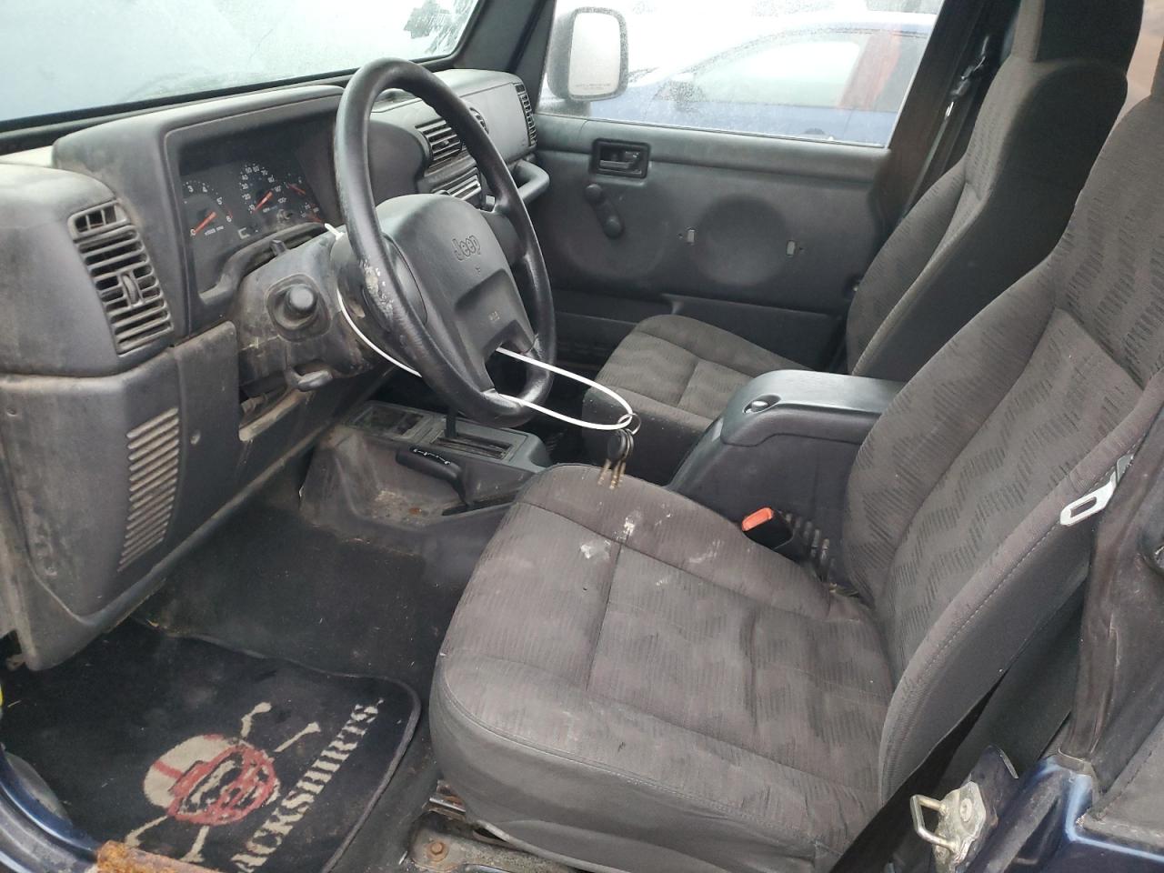 2004 Jeep Wrangler - Image 7
