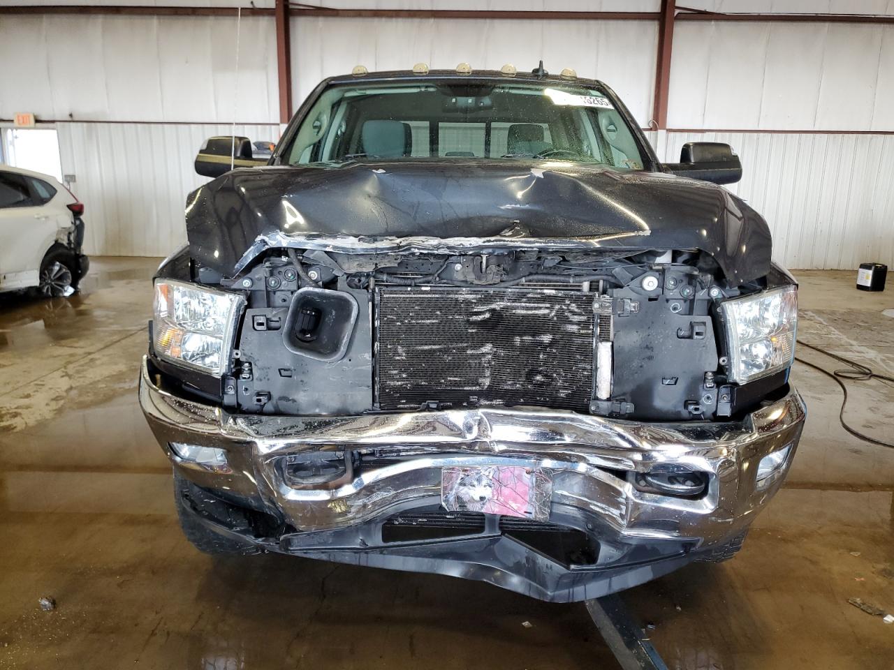2014 RAM 2500 - Image 5