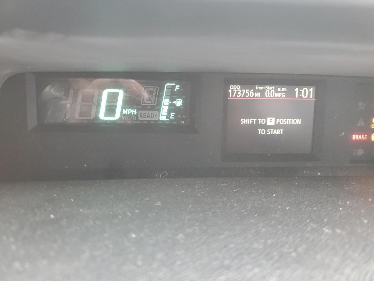 2012 Toyota Prius - Image 9