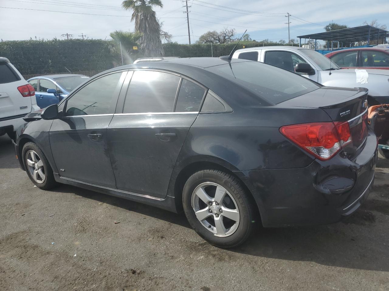 2012 Chevrolet Cruze - Image 2