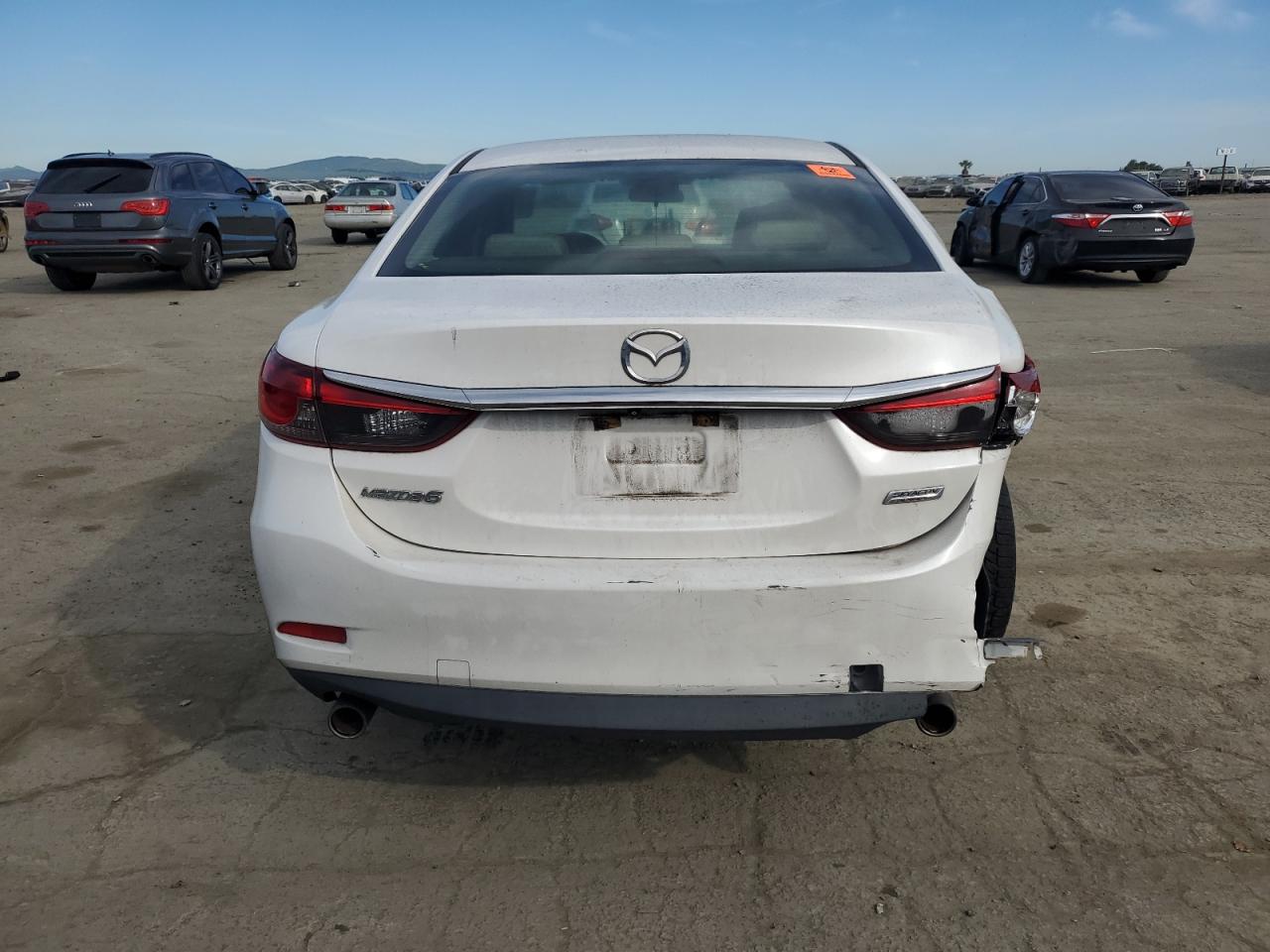 2015 Mazda 6 - Image 6