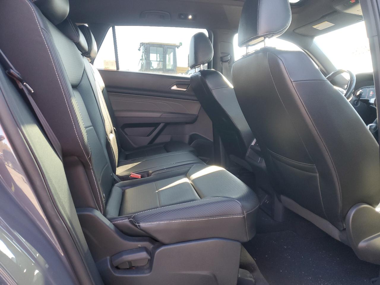 2021 Volkswagen Atlas - Image 11
