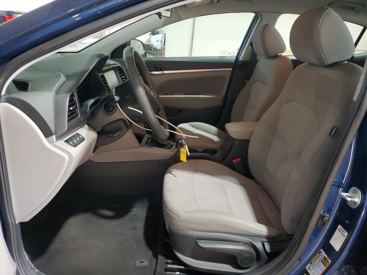 2020 Hyundai Elantra - Image 7