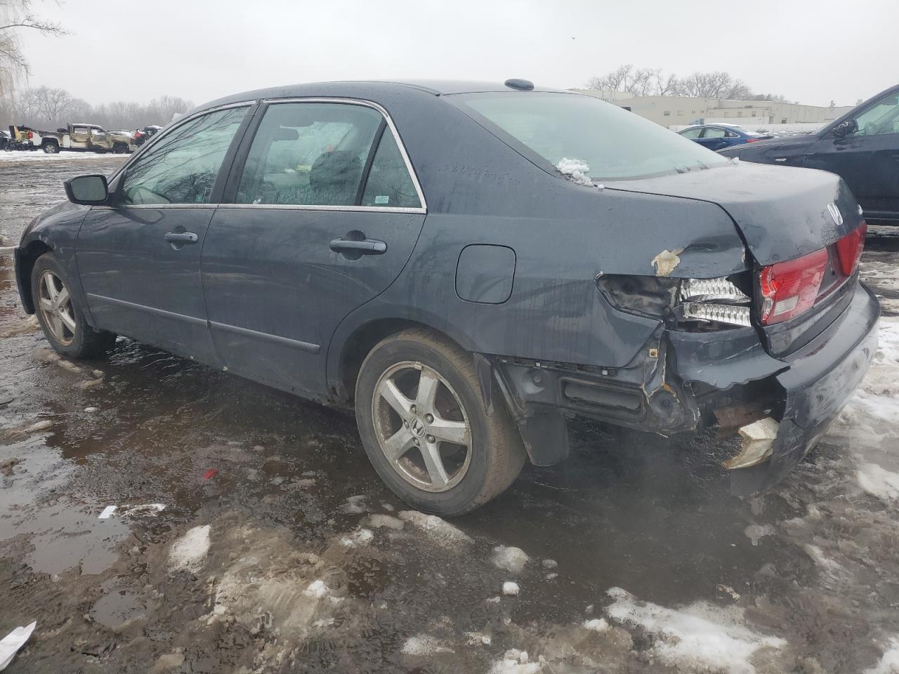 2005 Honda Accord - Image 2
