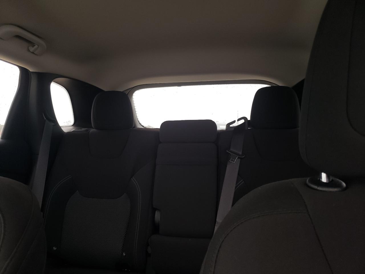 2019 Jeep Grand Cherokee - Image 10
