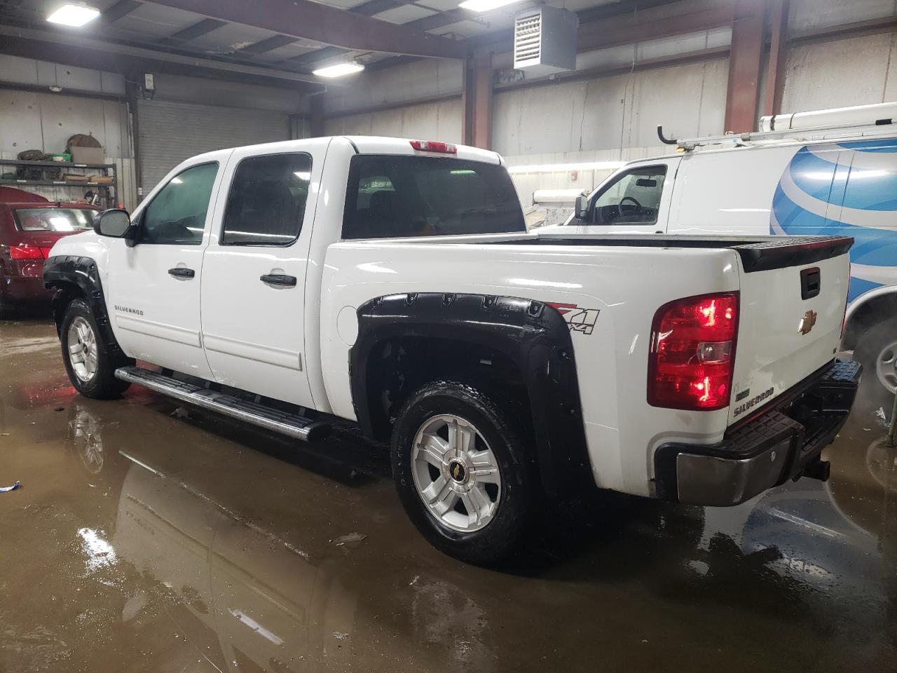 2012 Chevrolet Silverado - Image 2