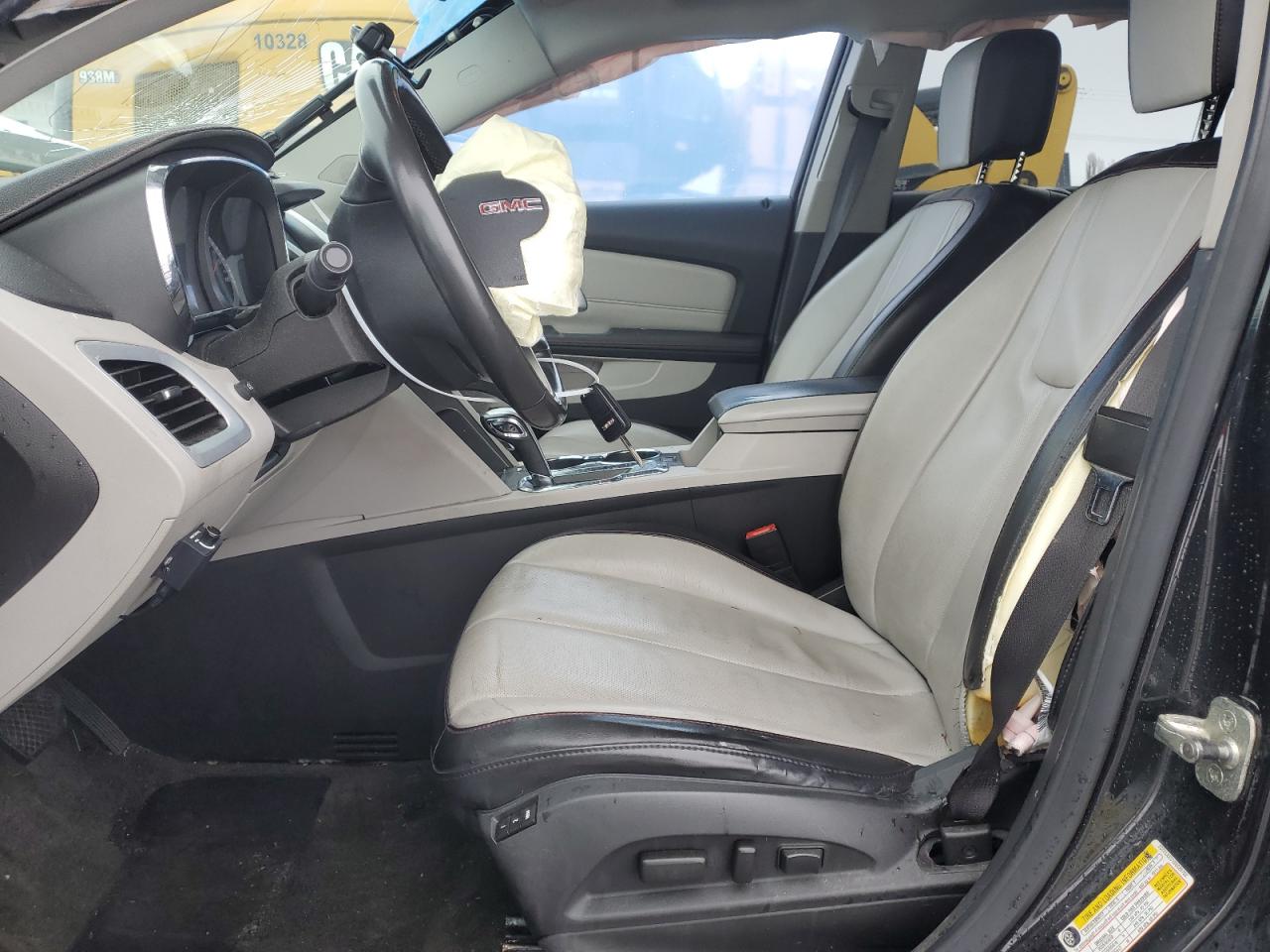 2011 GMC Terrain - Image 7