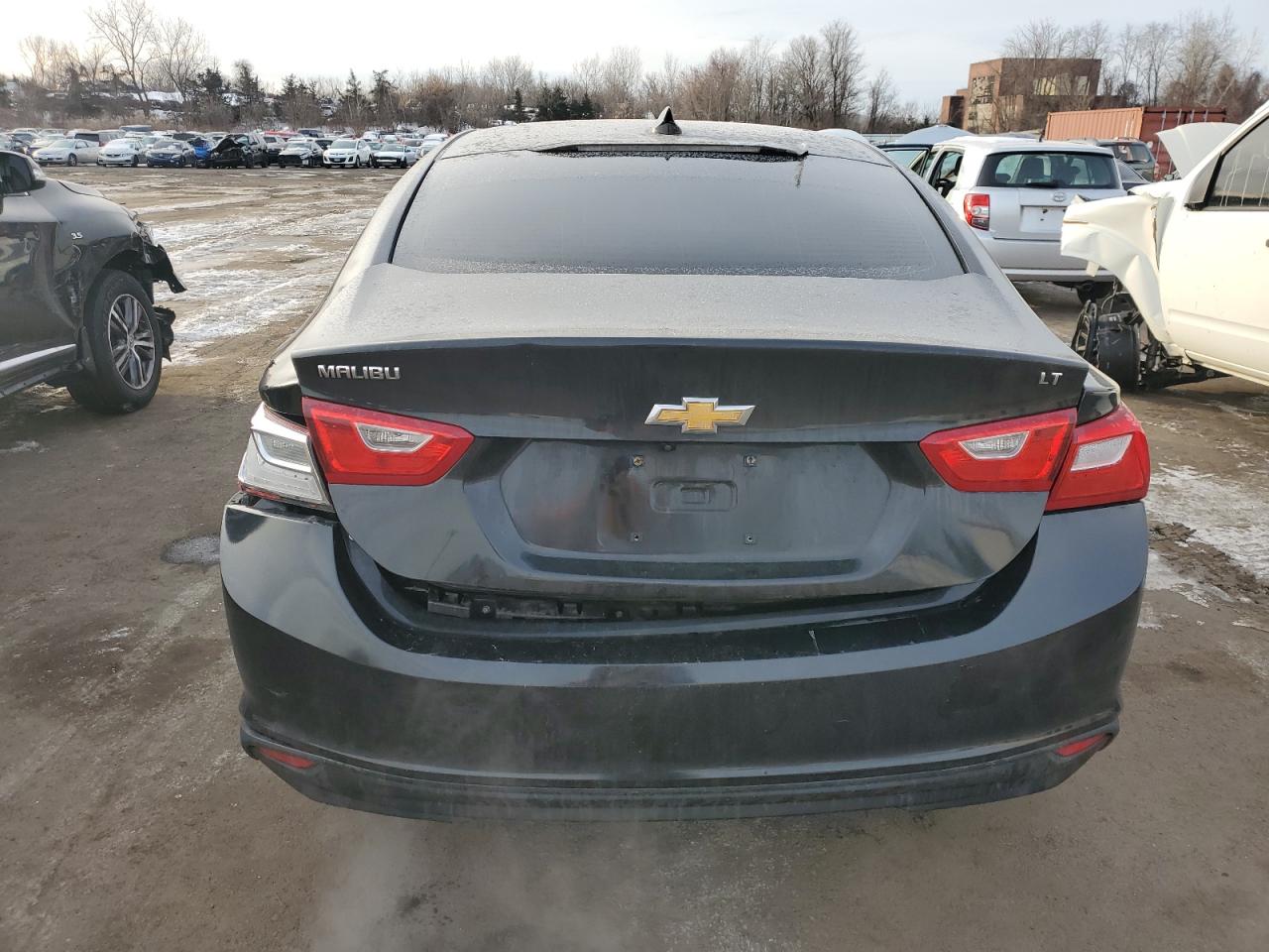 2017 Chevrolet Malibu - Image 6