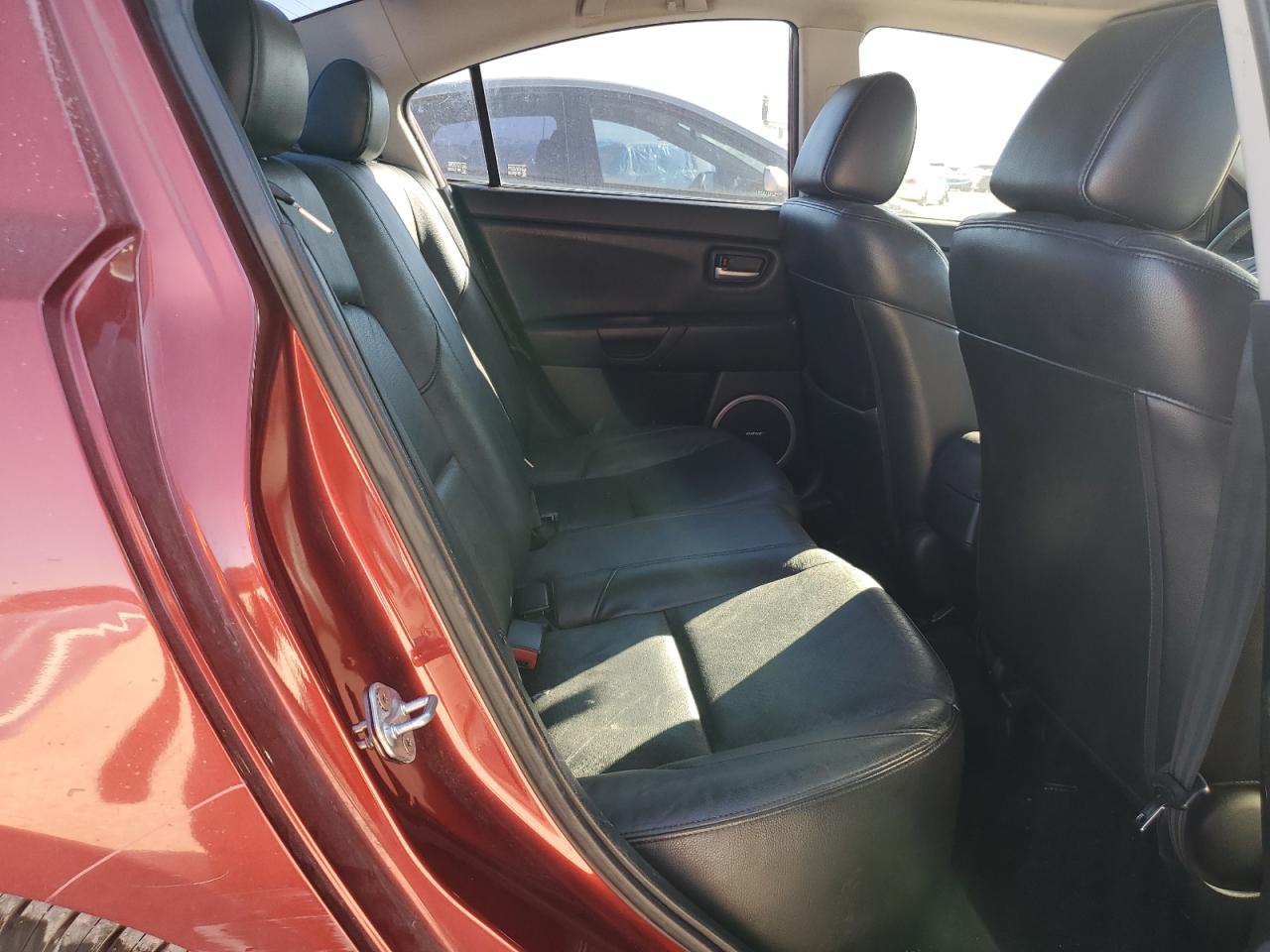 2006 Mazda 3 - Image 10