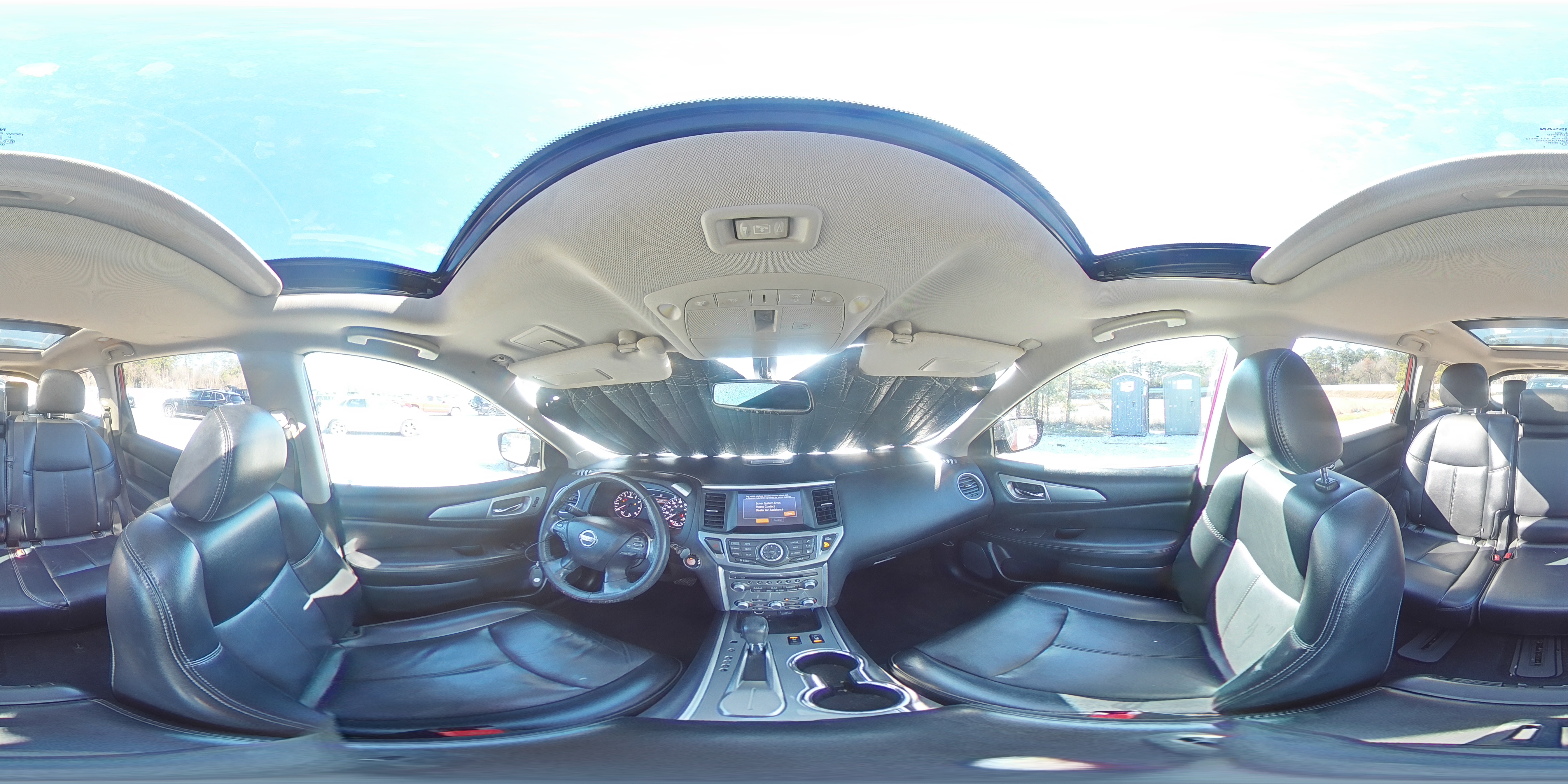 2019 Nissan Pathfinder - Image 16