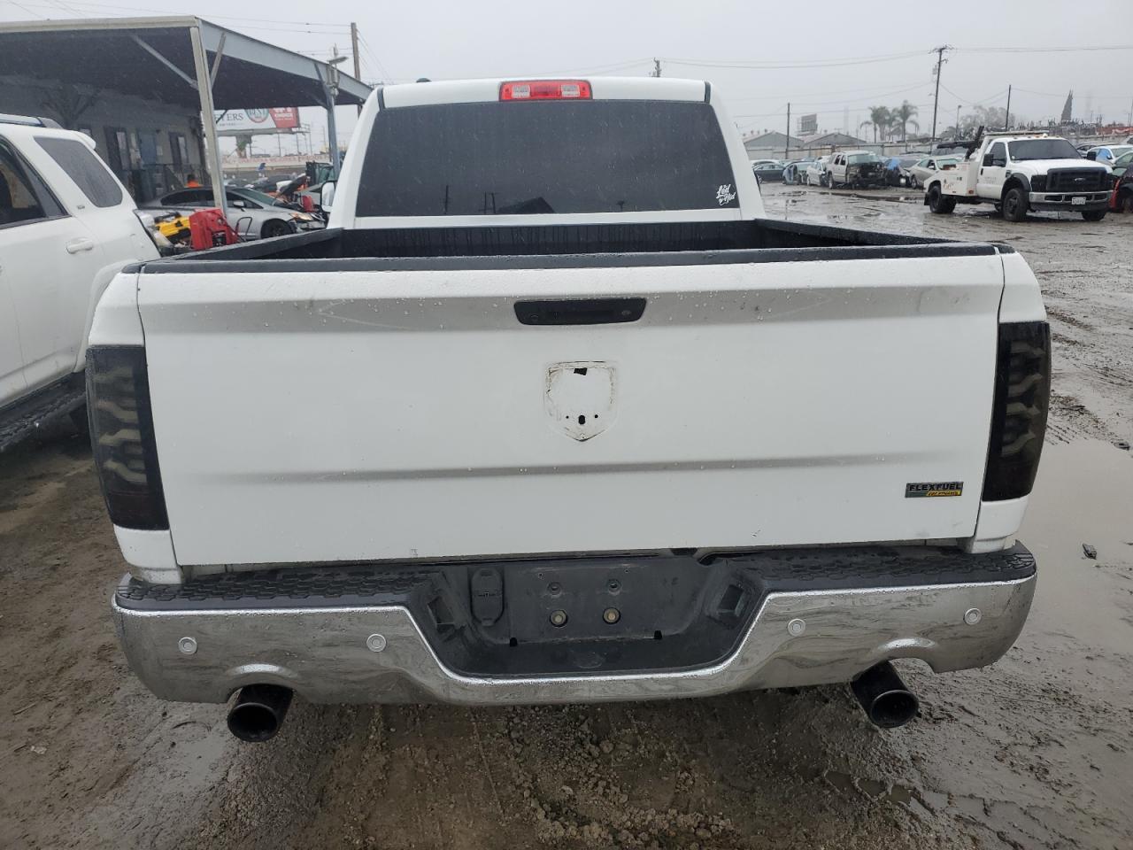 2017 RAM 1500 - Image 6
