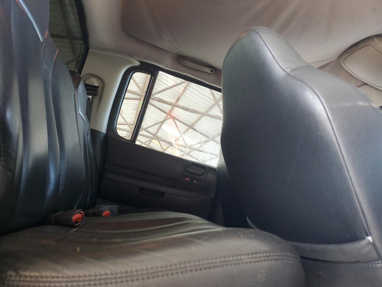 2002 Dodge Dakota - Image 10