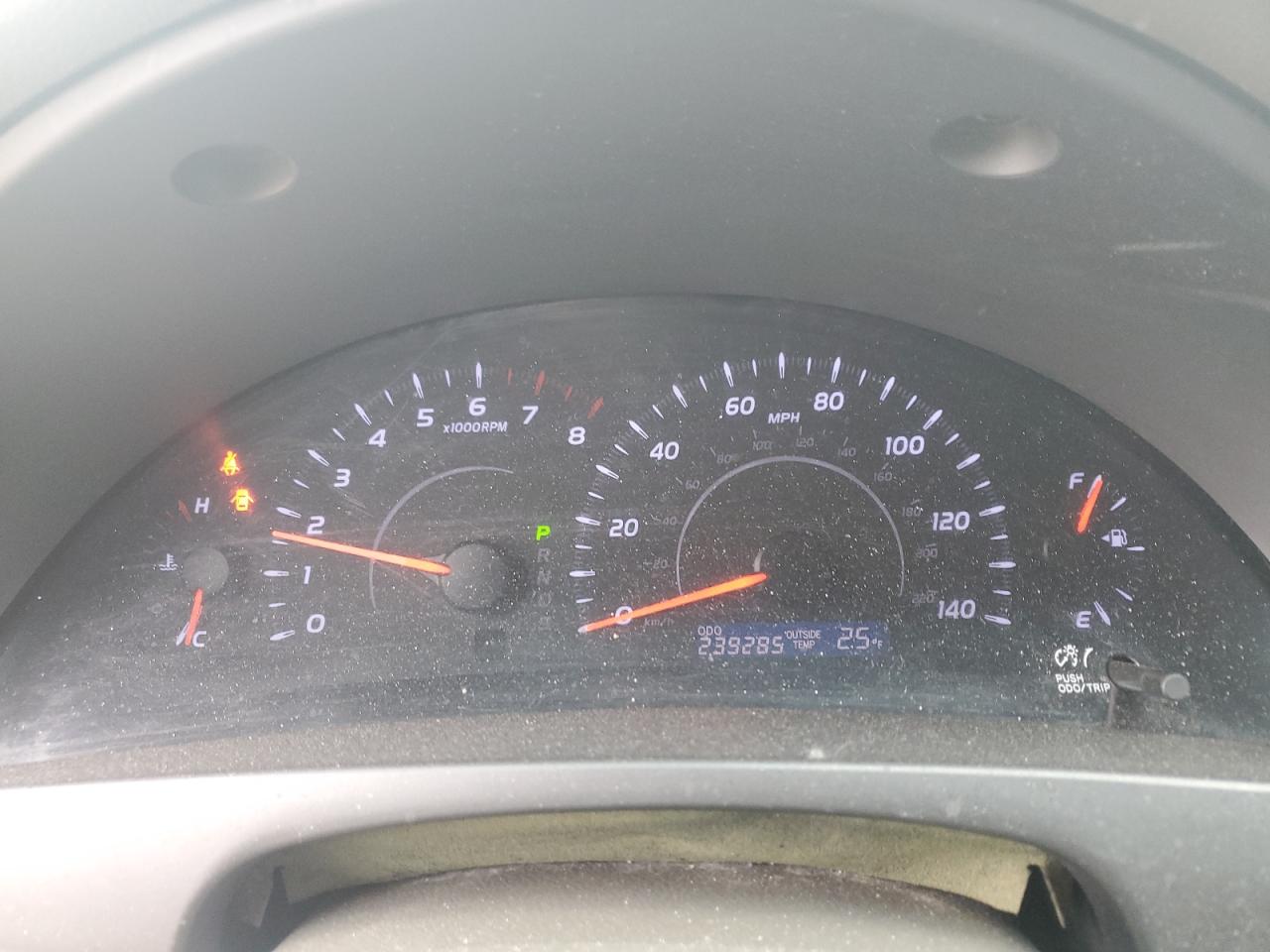 2011 Toyota Camry - Image 9