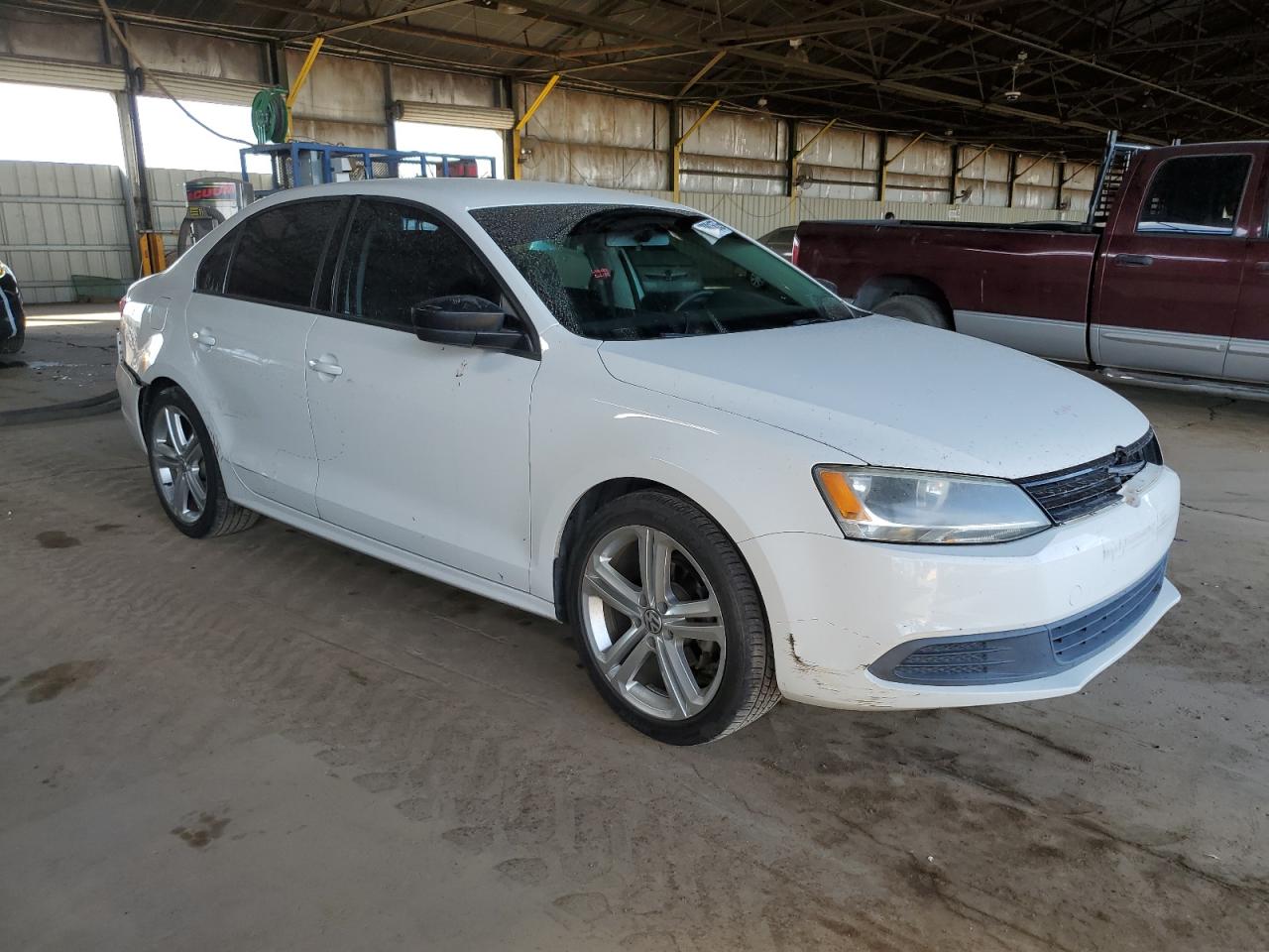 2014 Volkswagen Jetta - Image 4