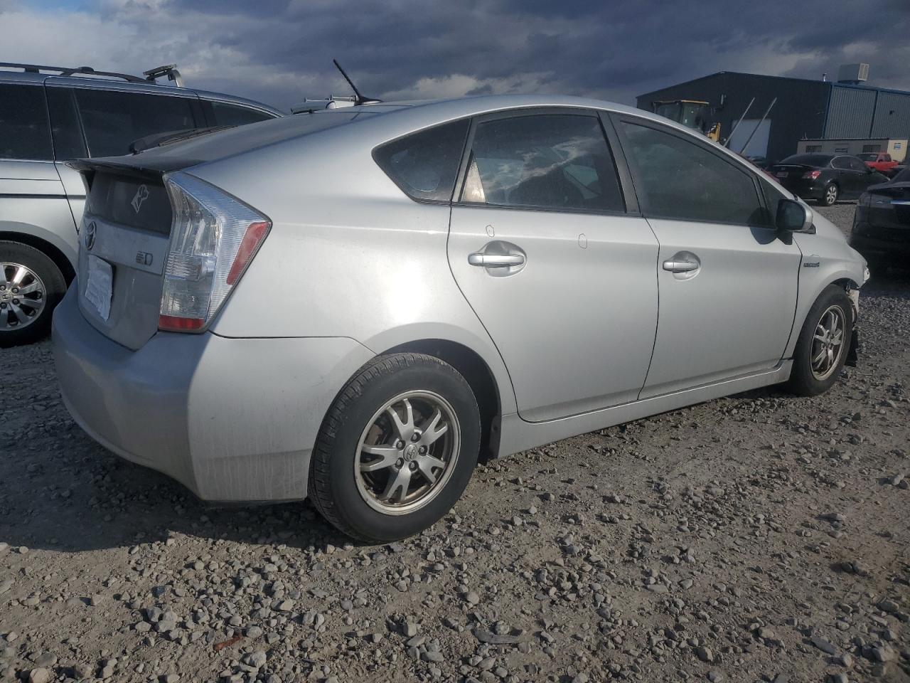 2011 Toyota Prius - Image 3