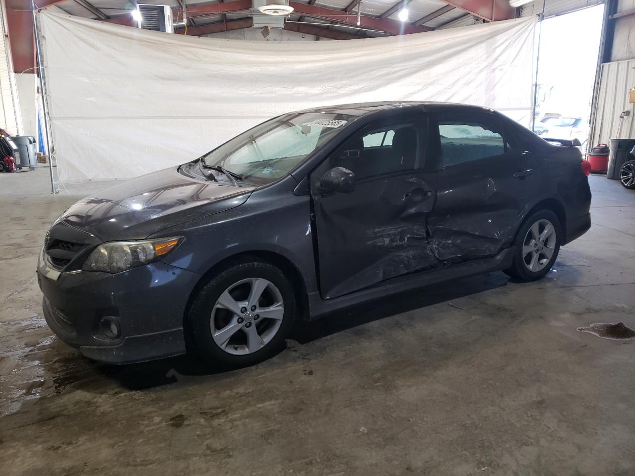 2011 Toyota Corolla Base იყიდება North Billerica-ში, MA - Side