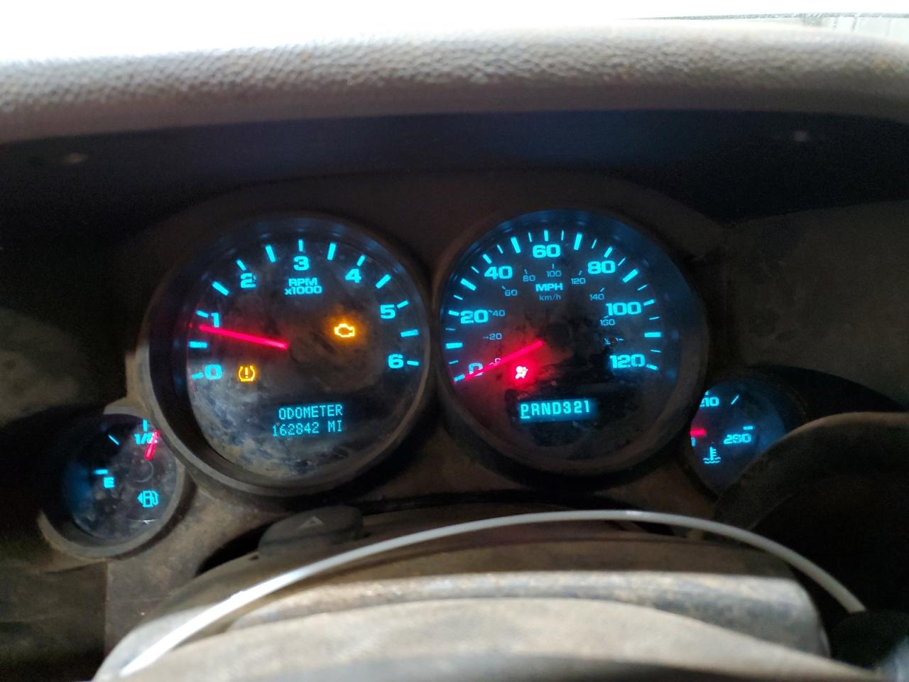 2007 Chevrolet Silverado - Image 9