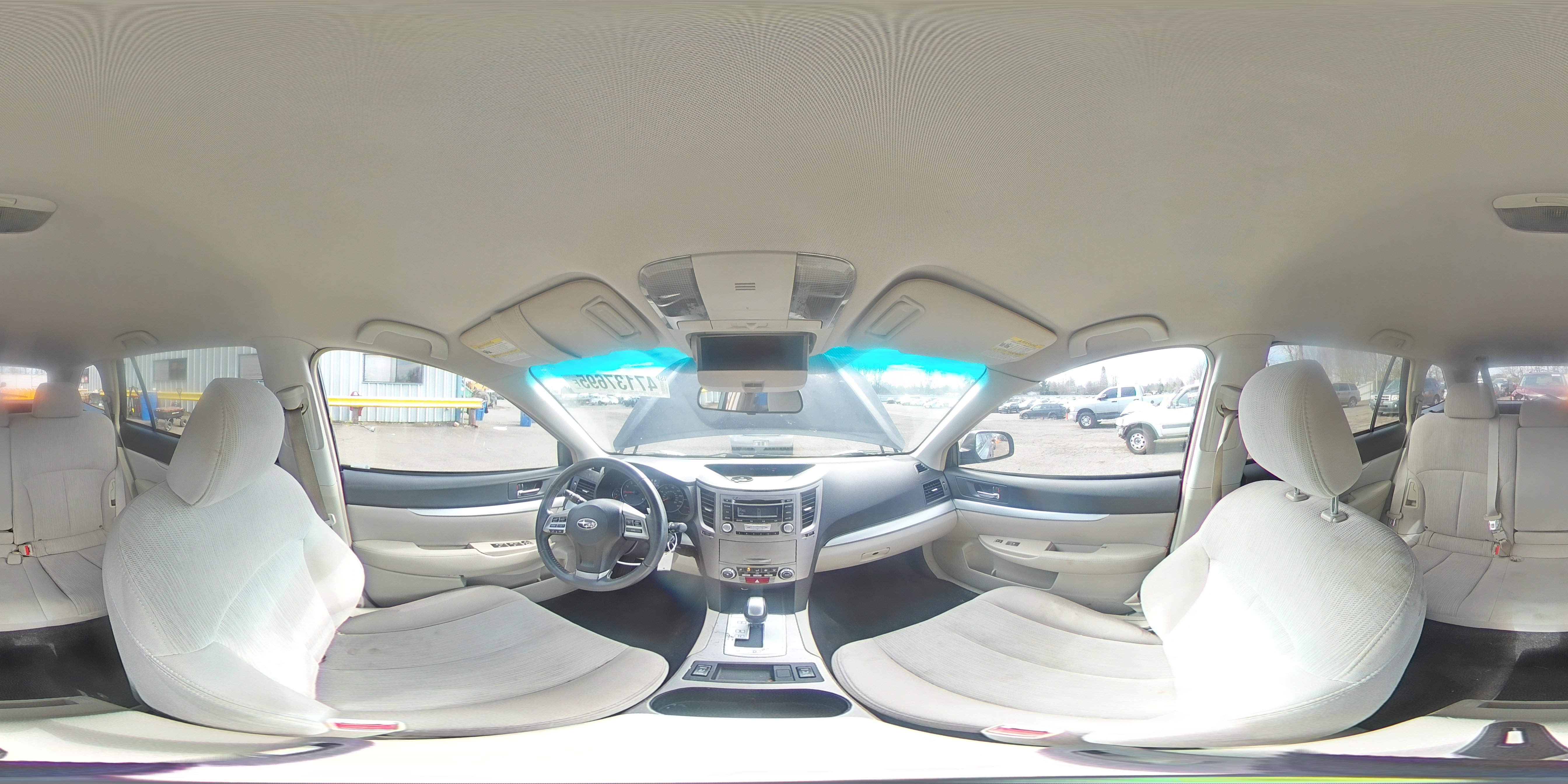 2013 Subaru Outback - Image 13