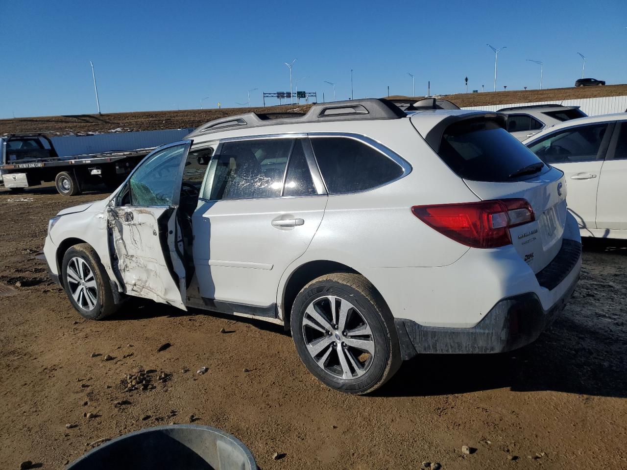 2018 Subaru Outback - Image 2