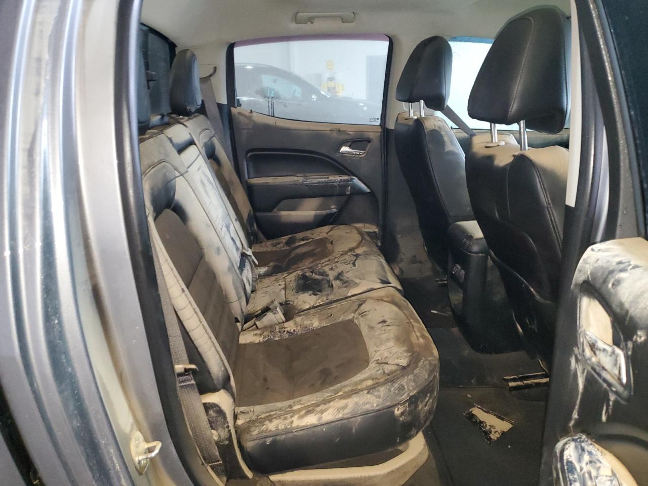2021 GMC Canyon - Image 10