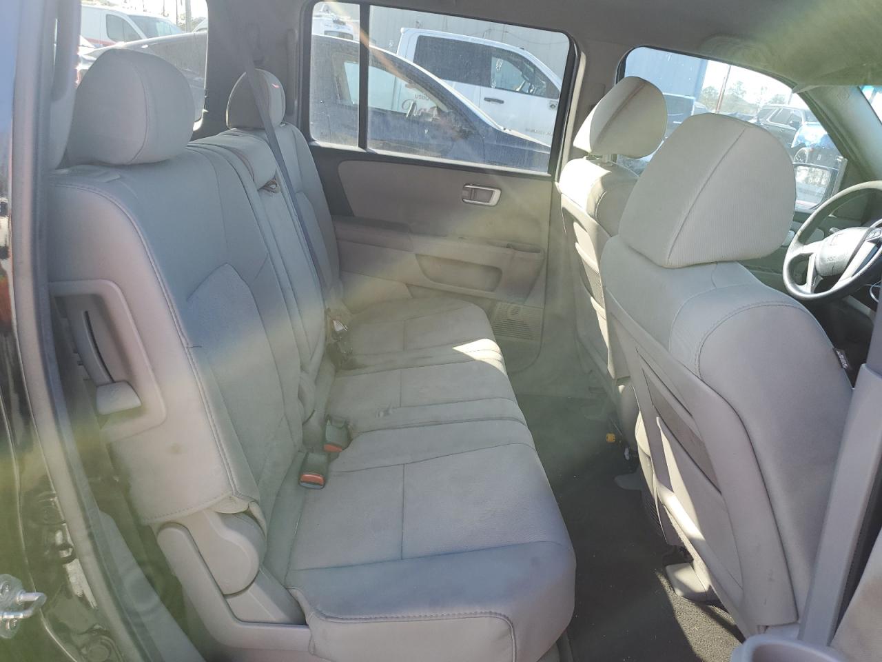 2011 Honda Pilot - Image 11