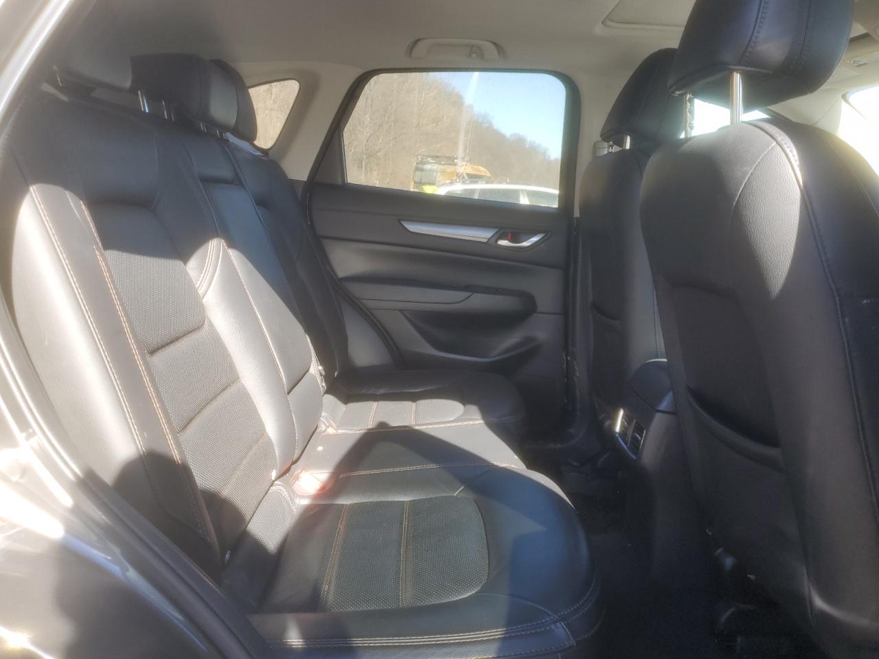 2021 Mazda CX-5 - Image 12