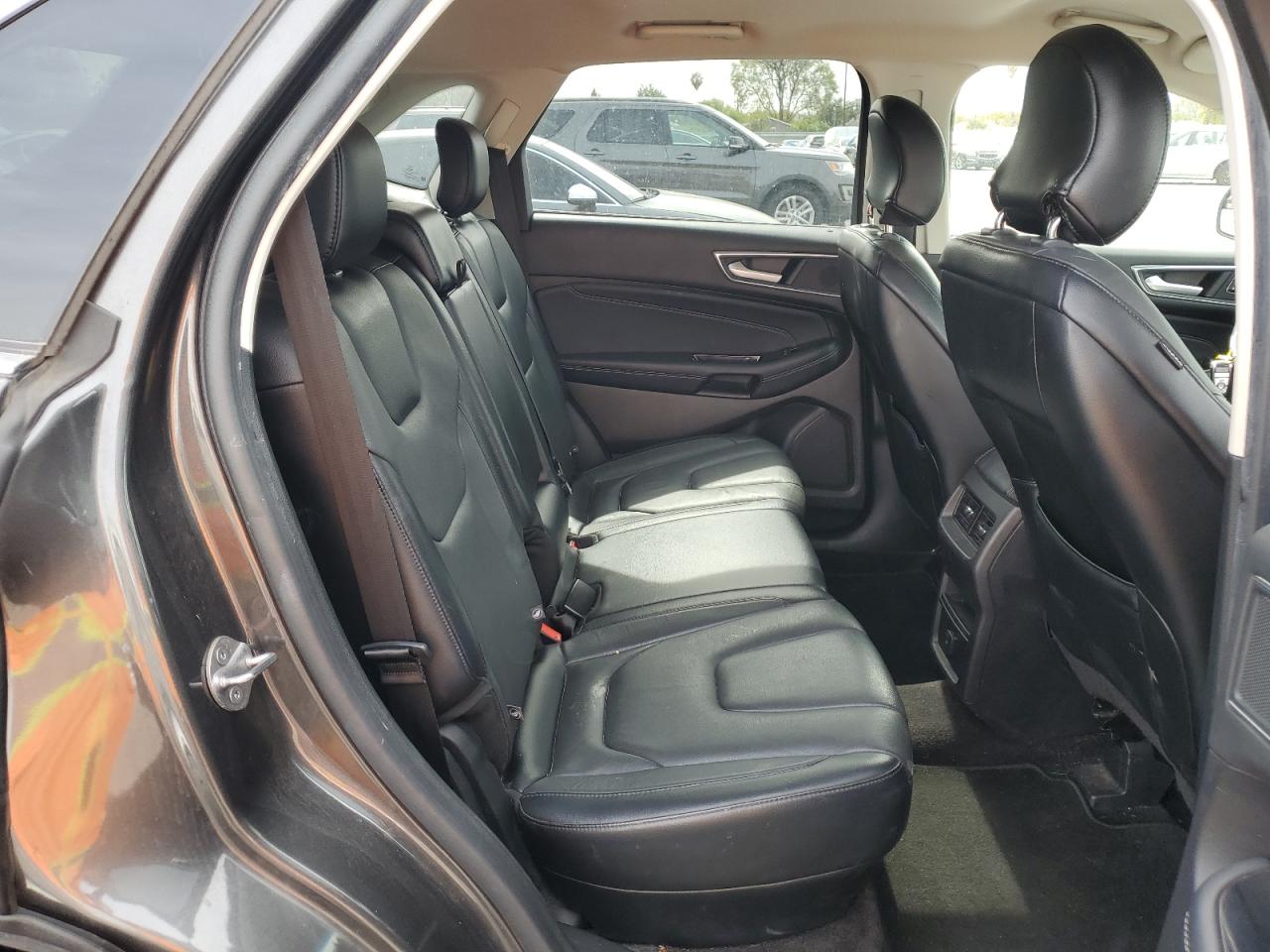 2018 Ford Edge - Image 11