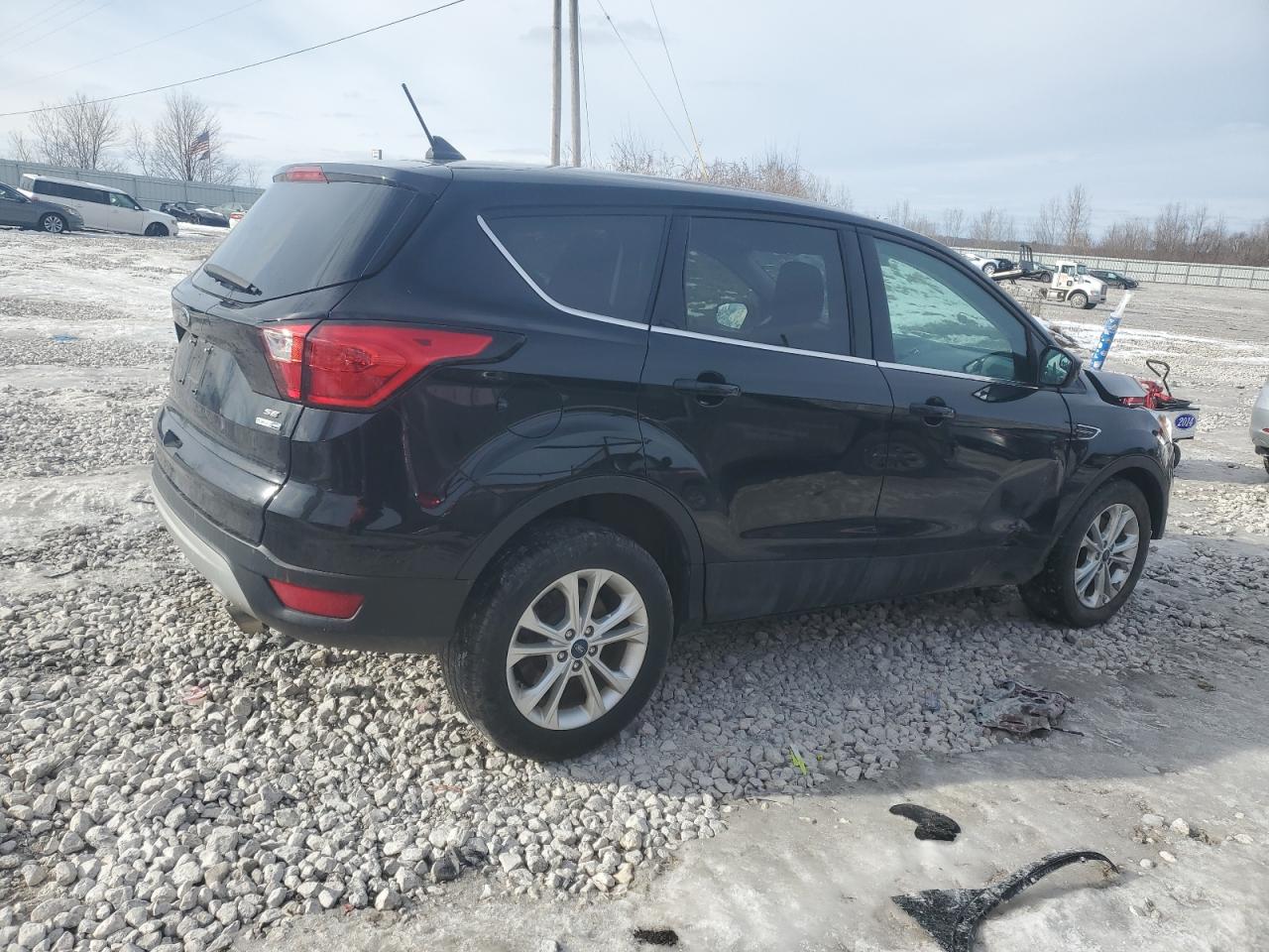 2019 Ford Escape - Image 3