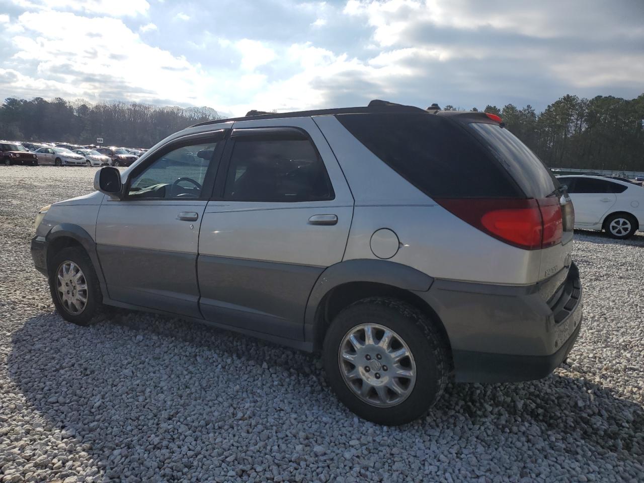 2005 Buick Rendezvous - Image 2