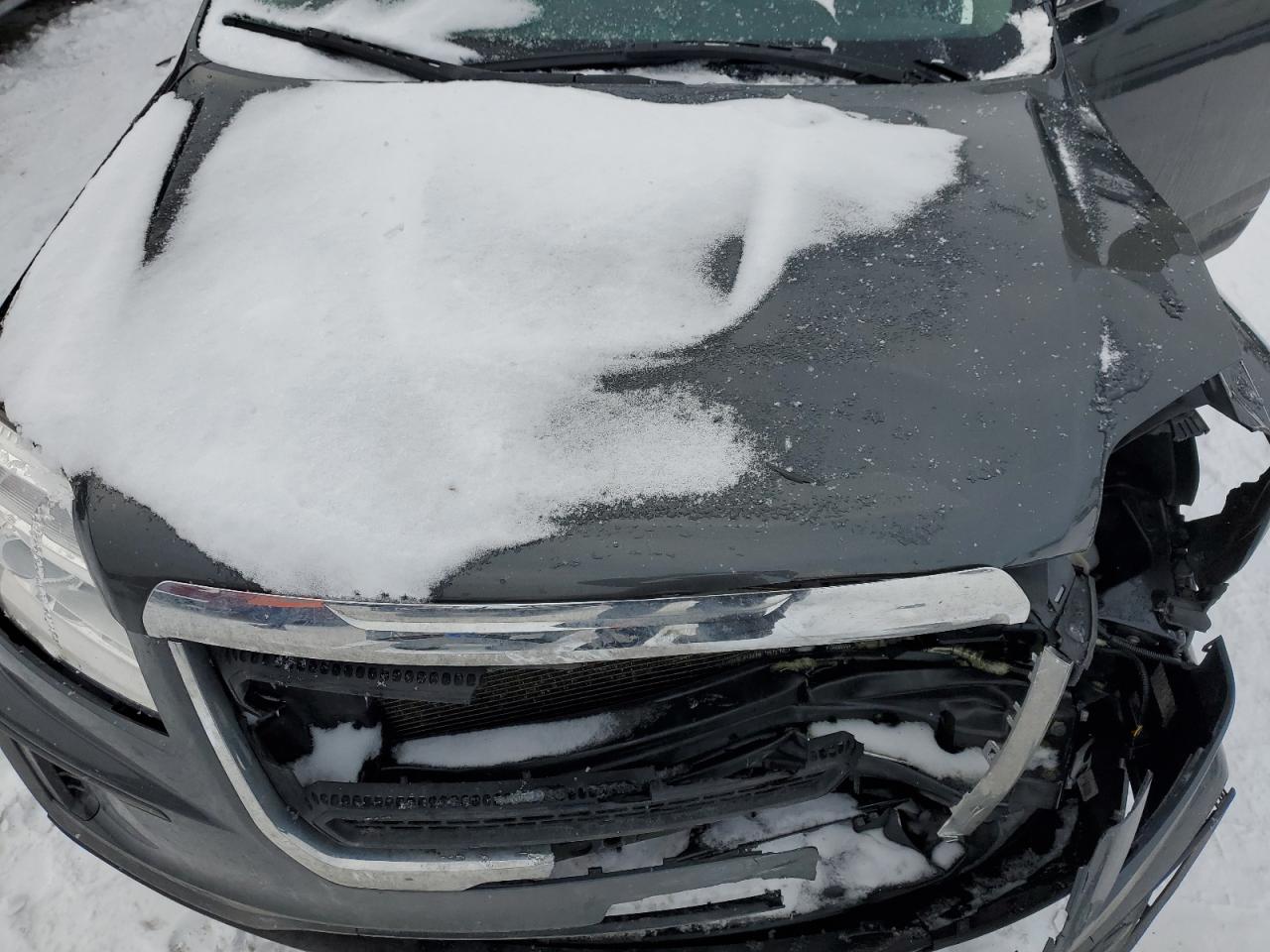 2017 GMC Terrain - Image 13