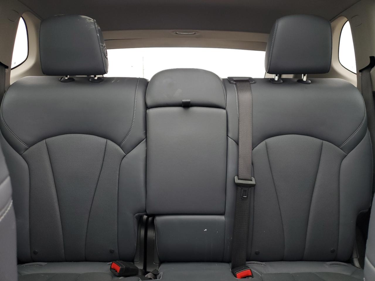 2020 Buick Envision - Image 10