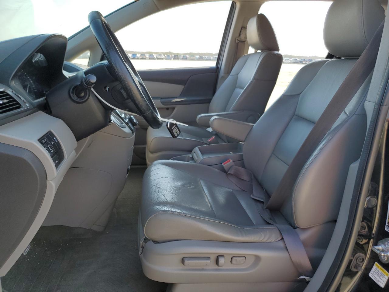 2015 Honda Odyssey - Image 7