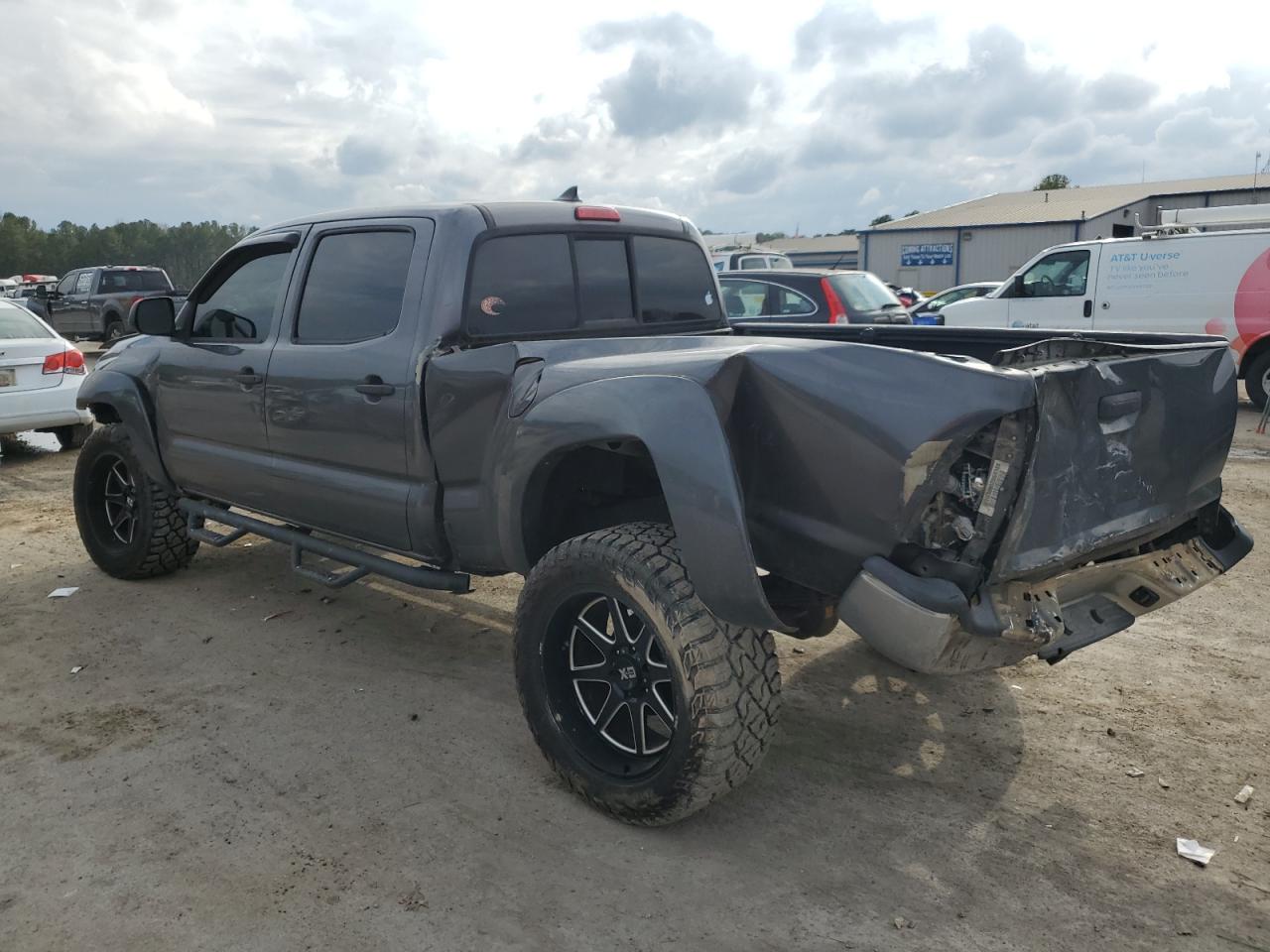 2012 Toyota Tacoma - Image 2