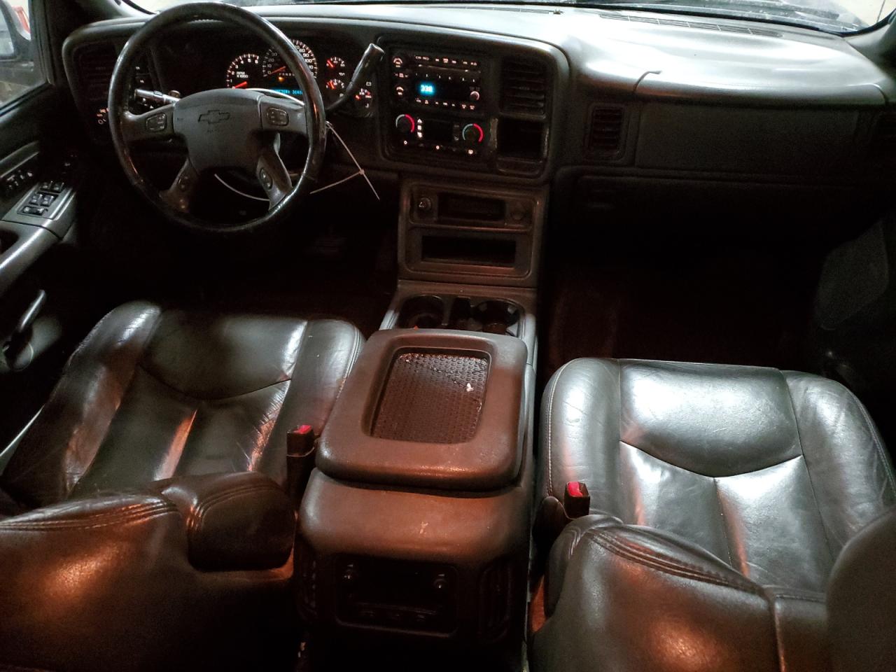 2006 Chevrolet Silverado - Image 8