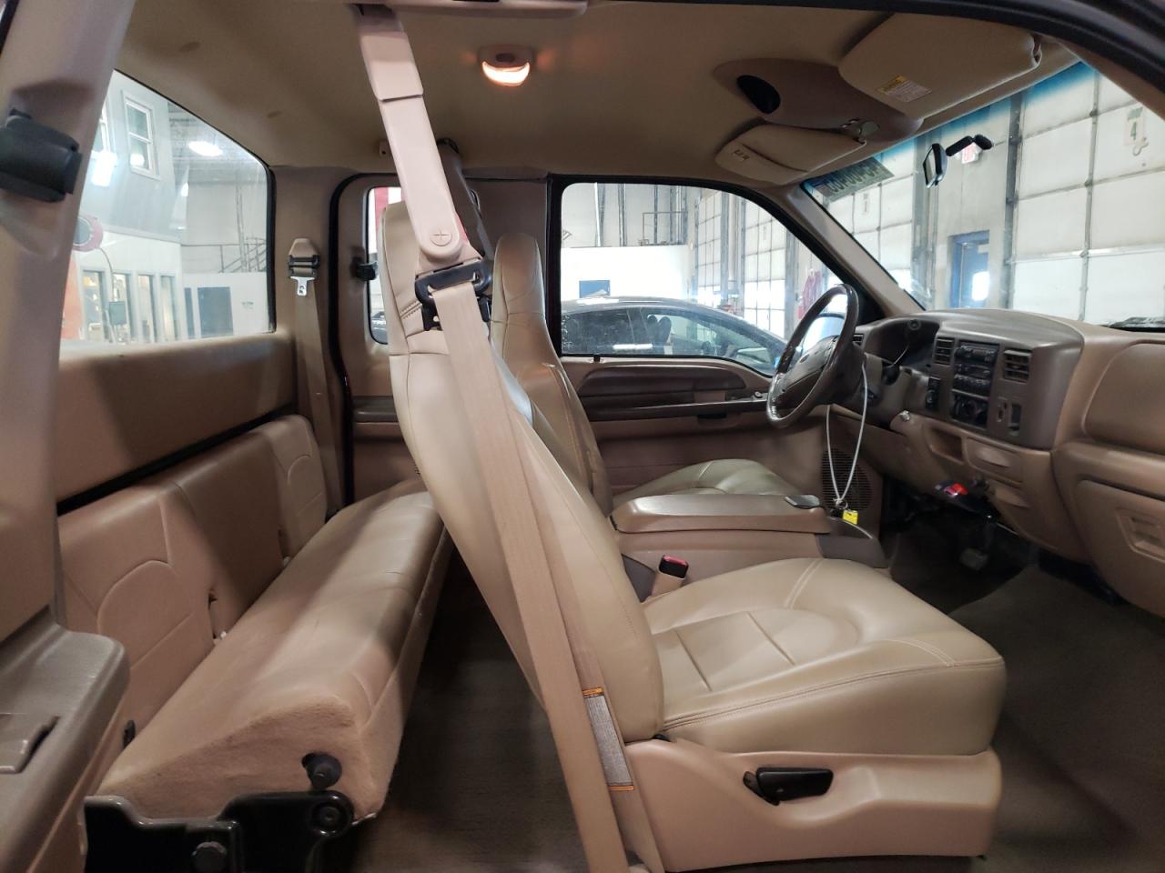 1999 Ford F250 - Image 10