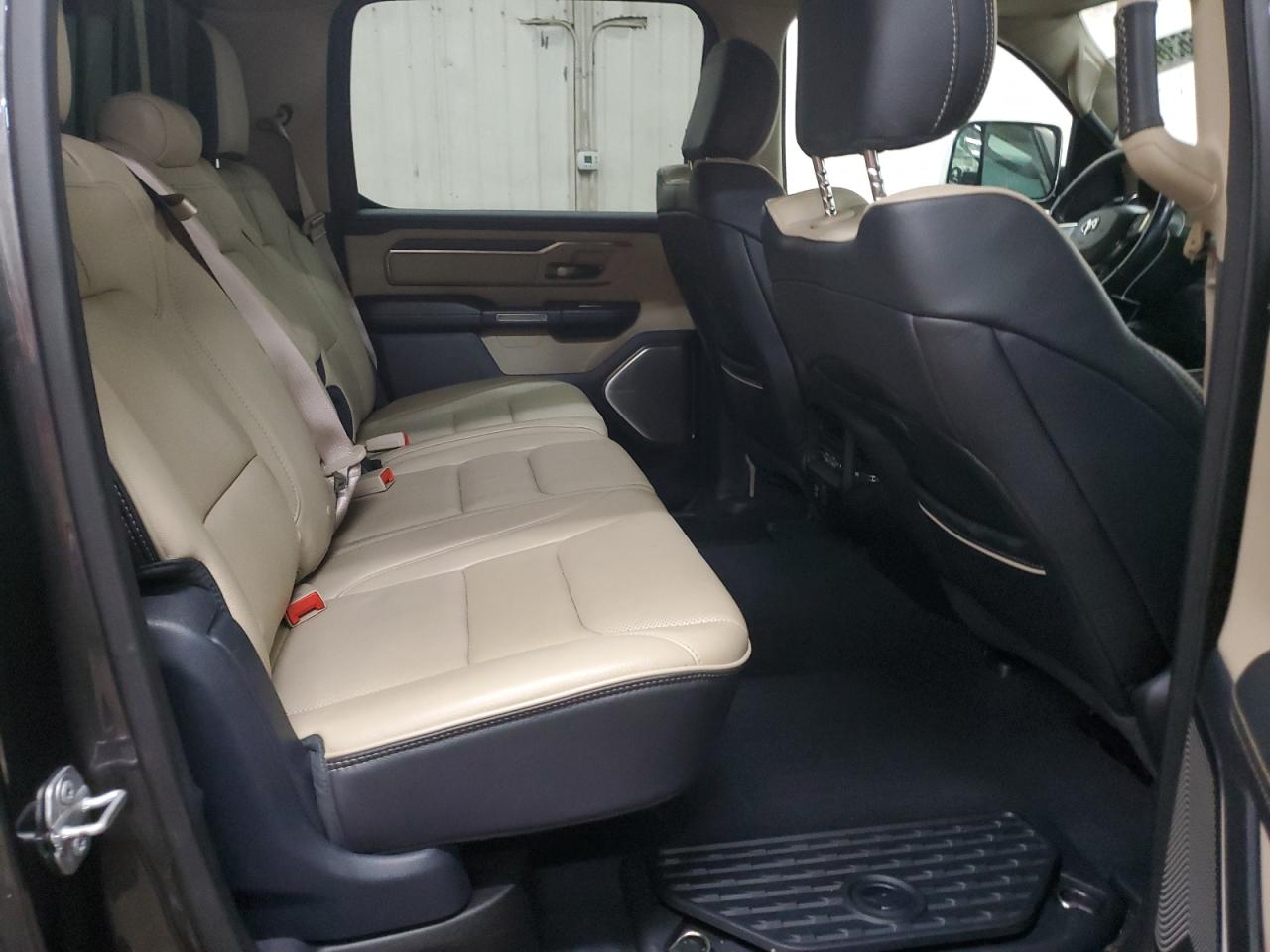 2019 RAM 1500 - Image 10