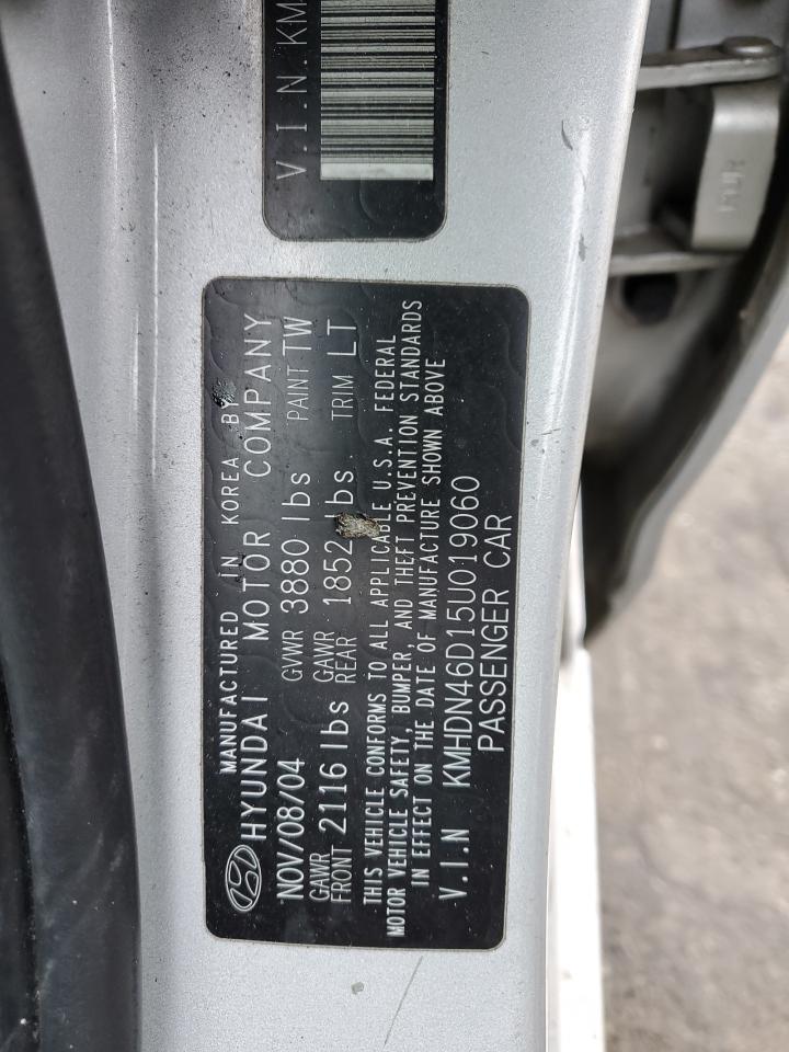 2005 Hyundai Elantra - Image 14