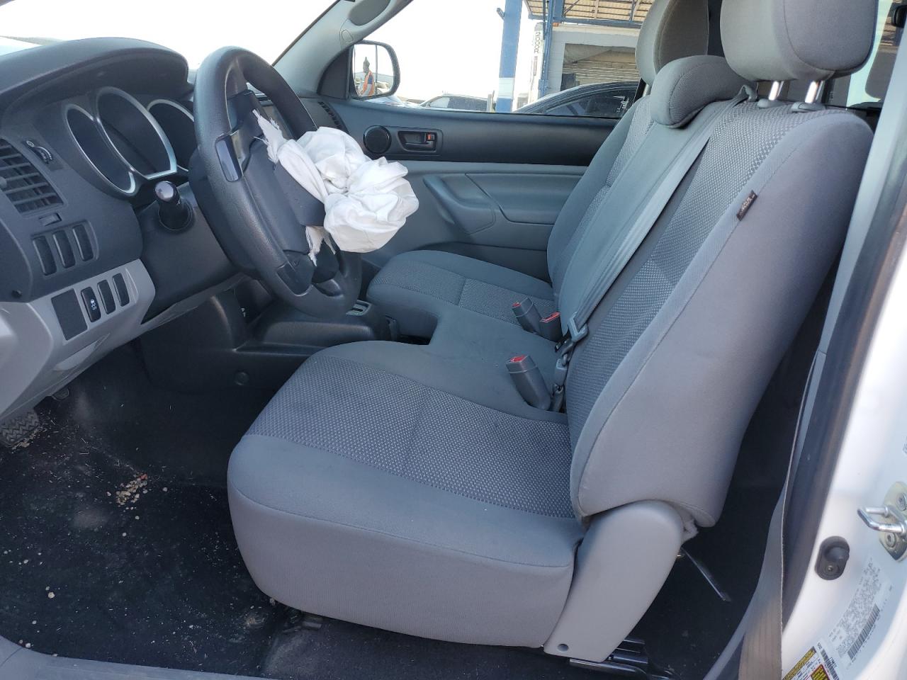 2013 Toyota Tacoma - Image 7