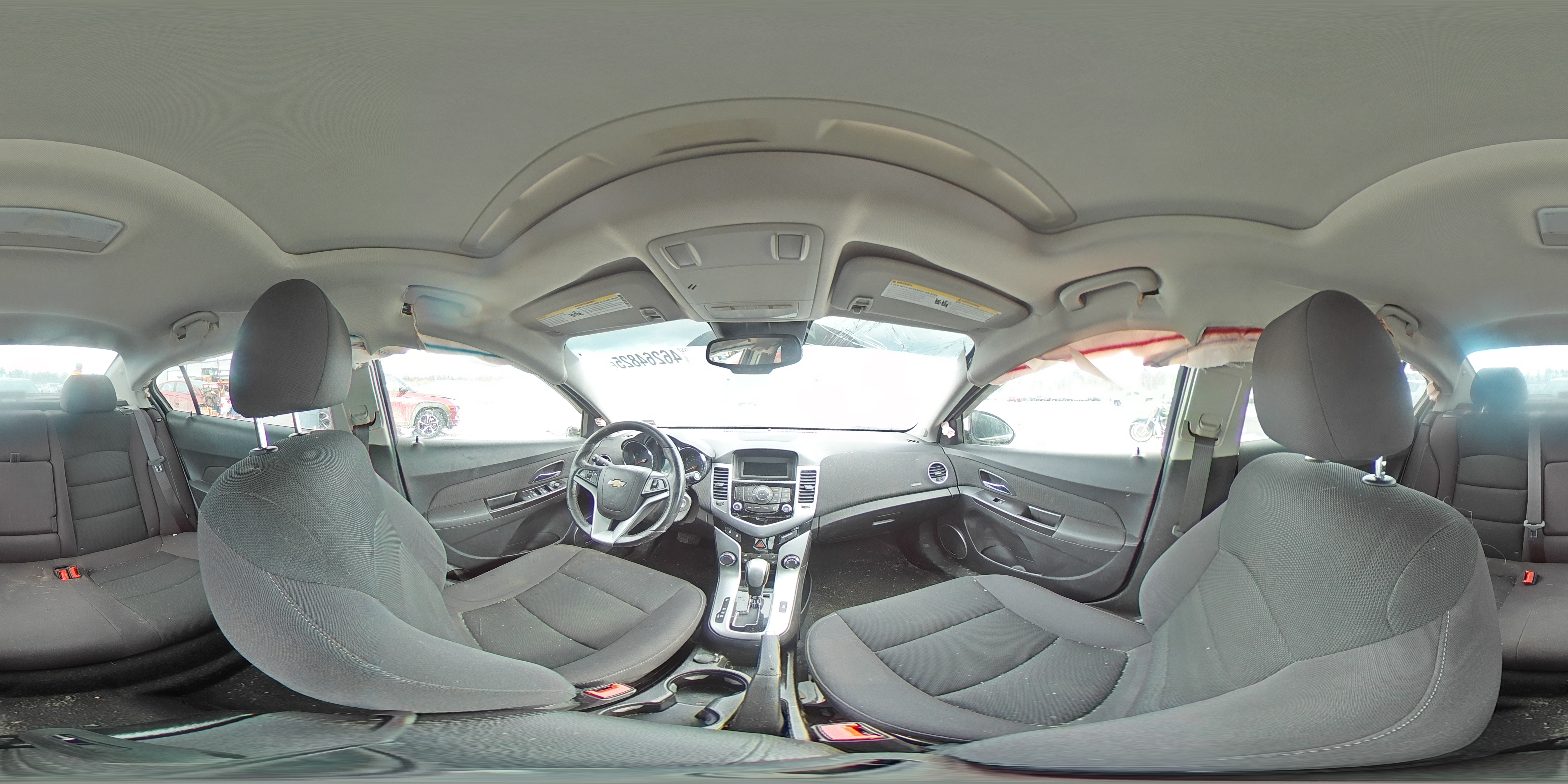 2014 Chevrolet Cruze - Image 13