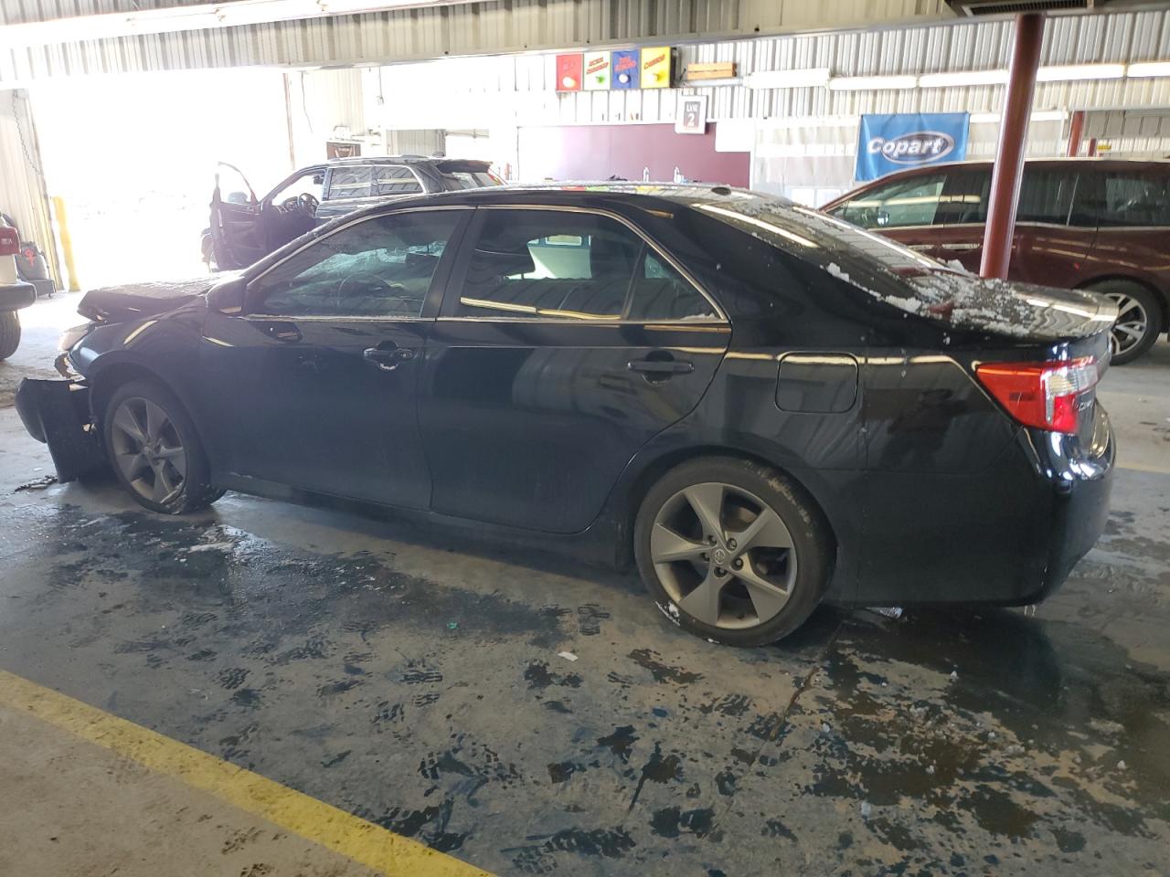 2014 Toyota Camry - Image 2