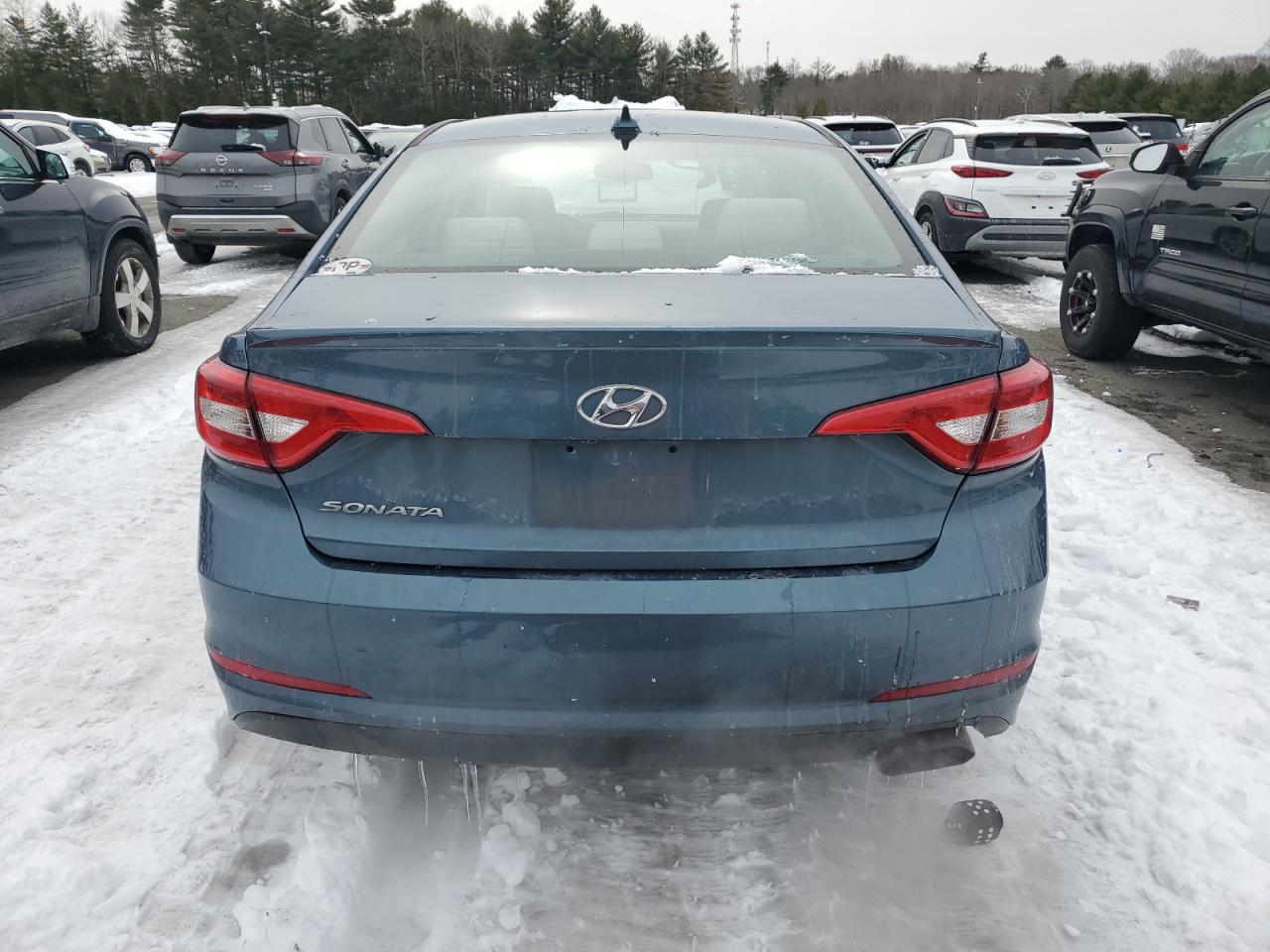 2017 Hyundai Sonata - Image 6
