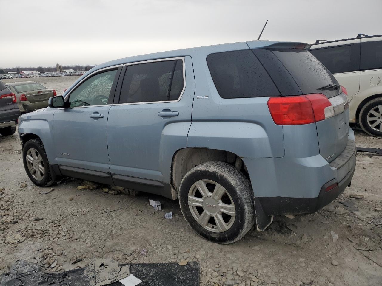 2014 GMC Terrain - Image 2