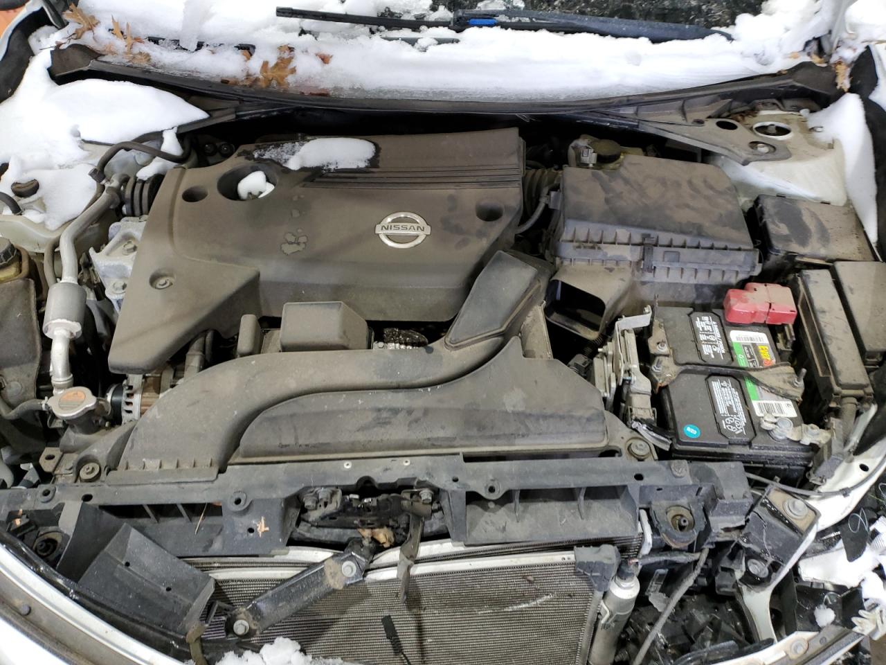 2015 Nissan Altima - Image 13