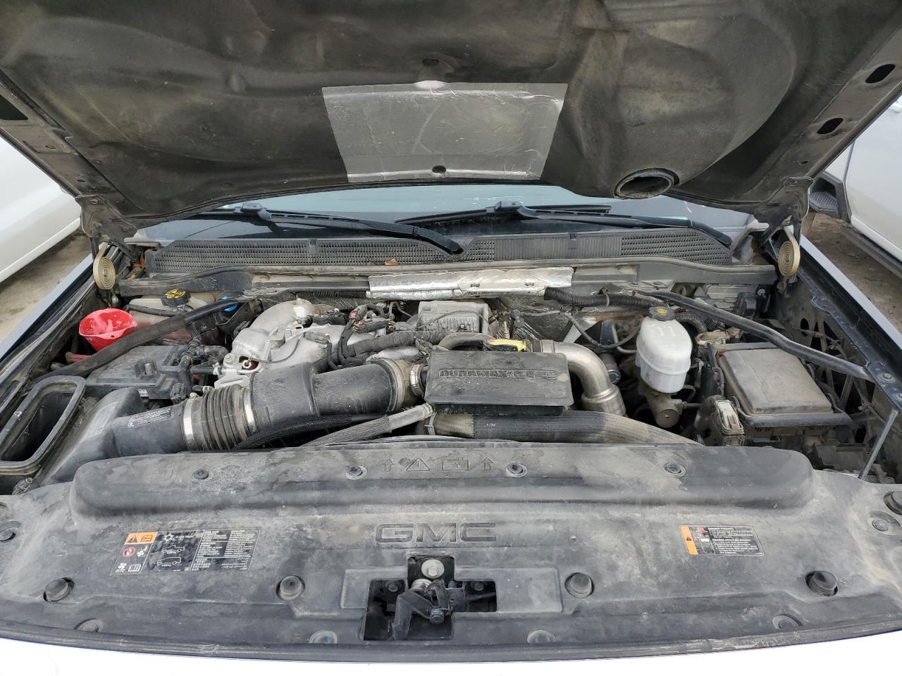 2019 GMC Sierra - Image 11