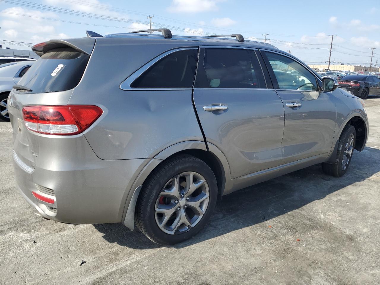 2018 Kia Sorento - Image 3